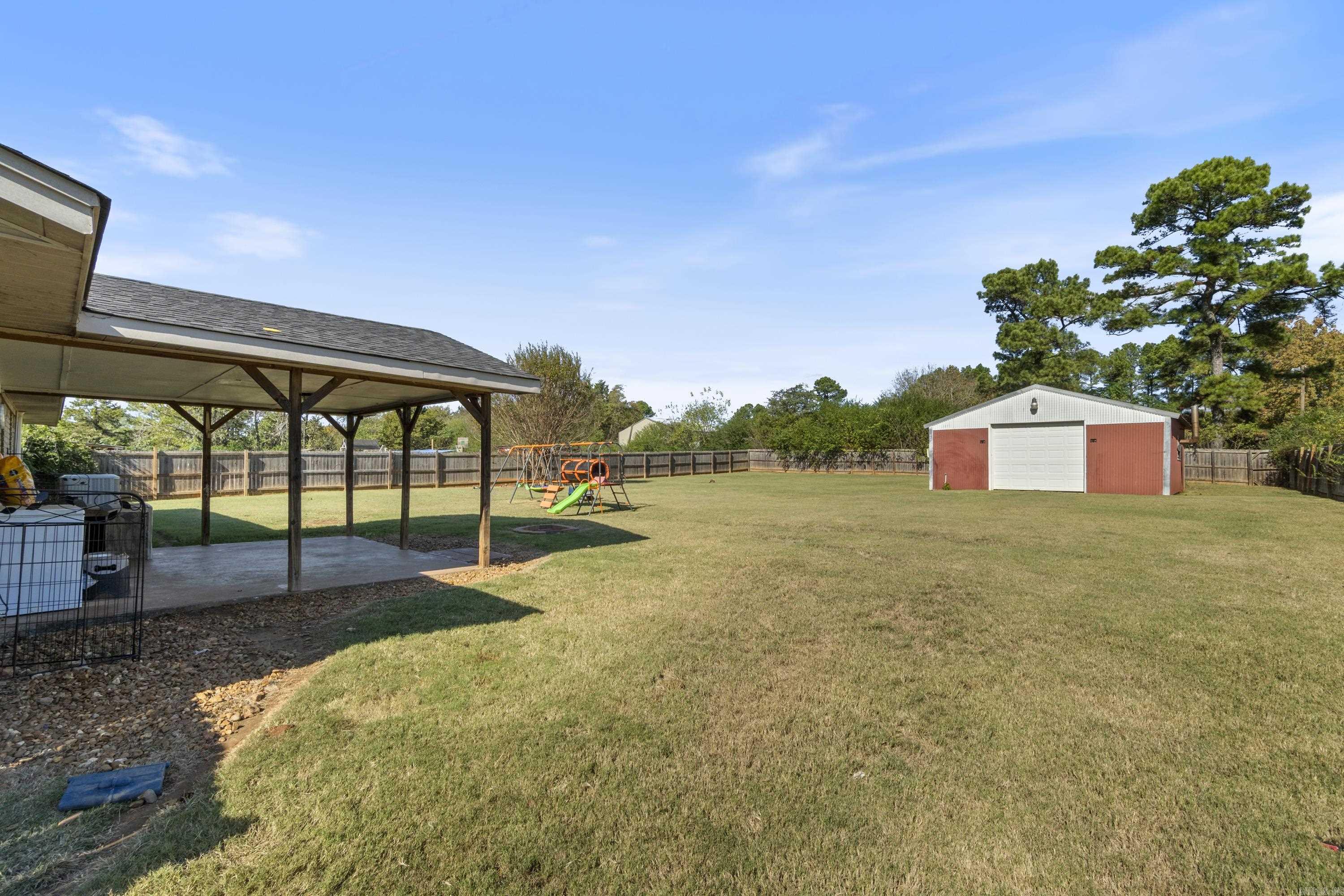 CEDAR CREST - Residential