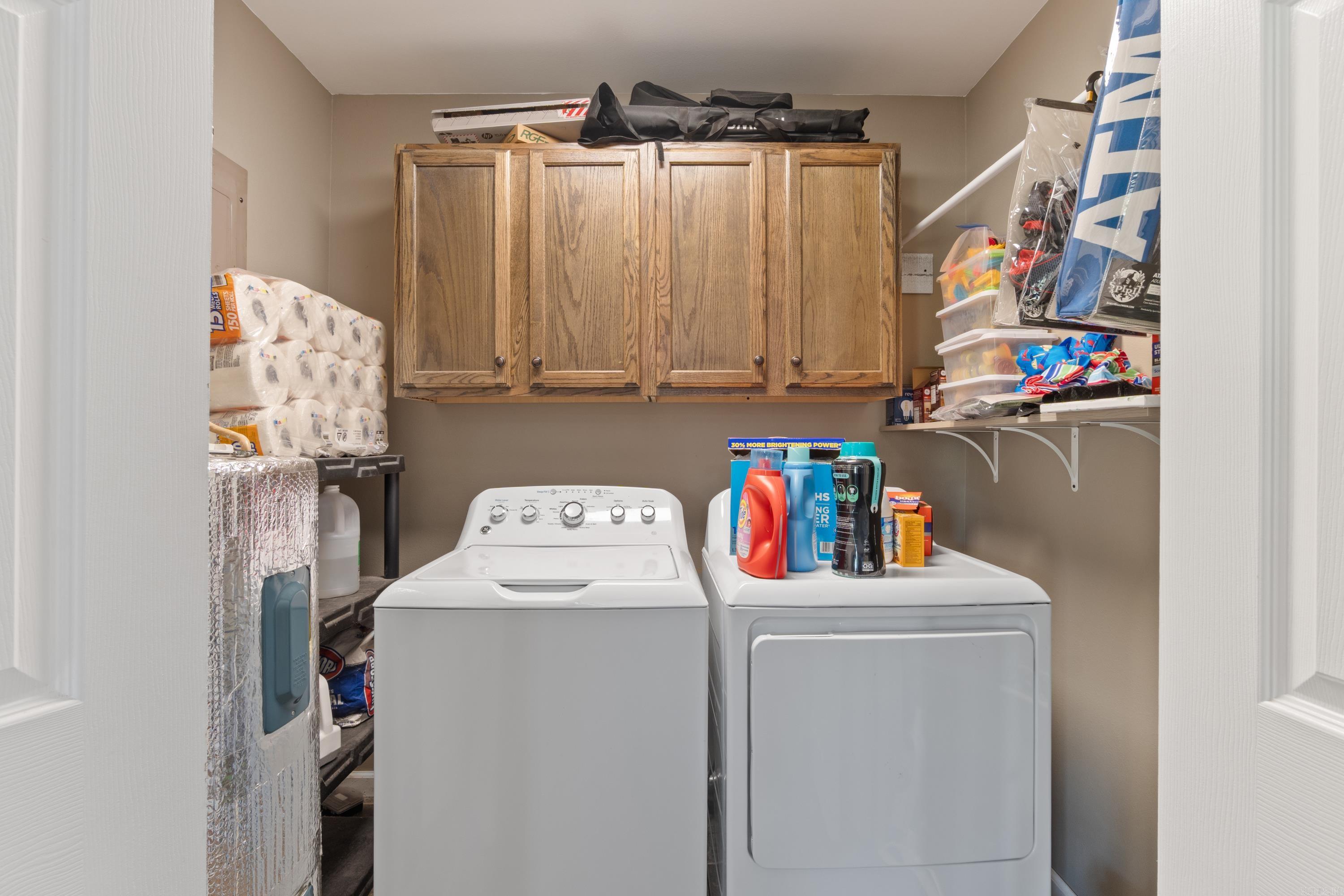 CEDAR CREST - Residential