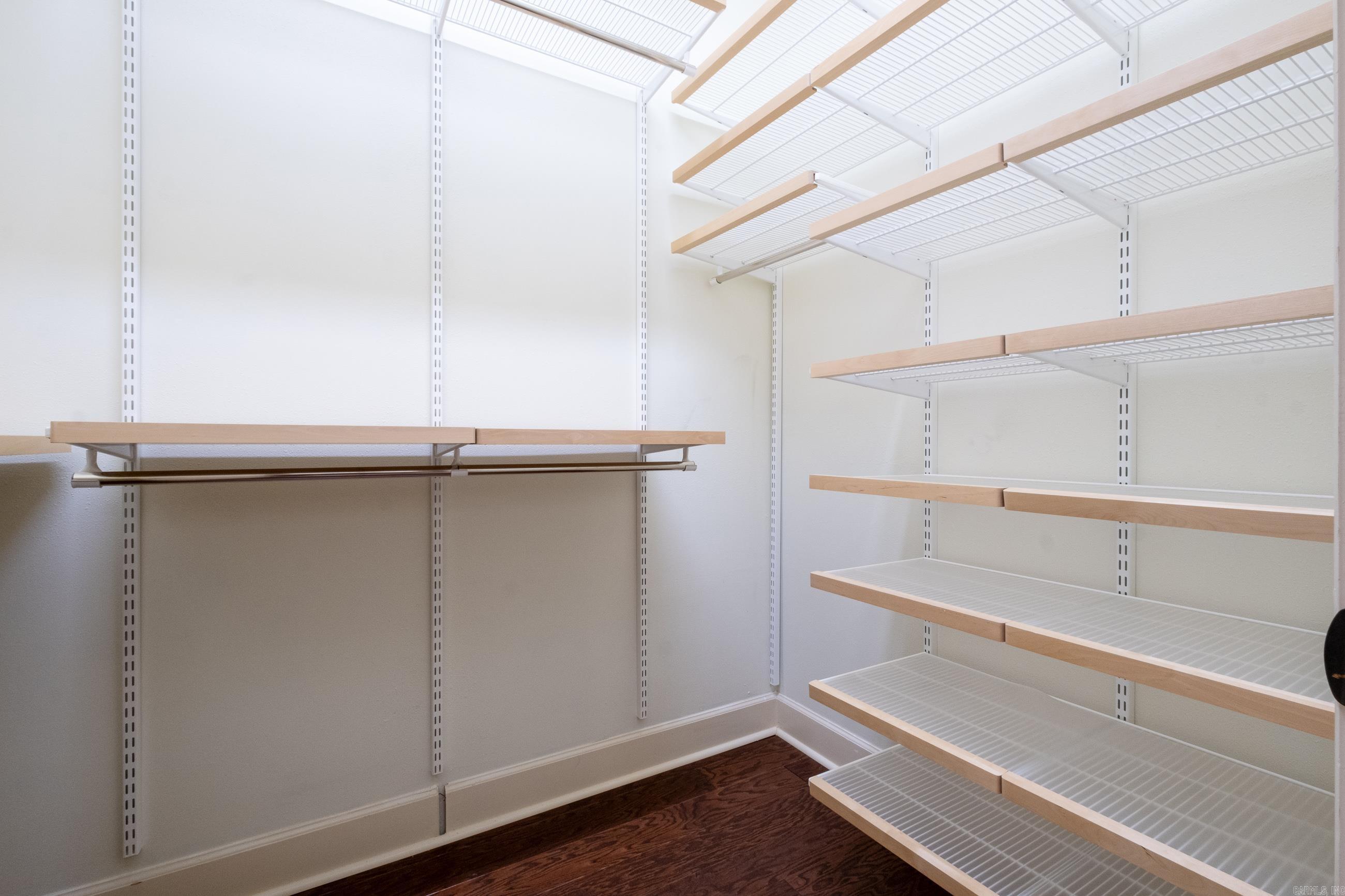 WOODLANDS EDGE - Residential