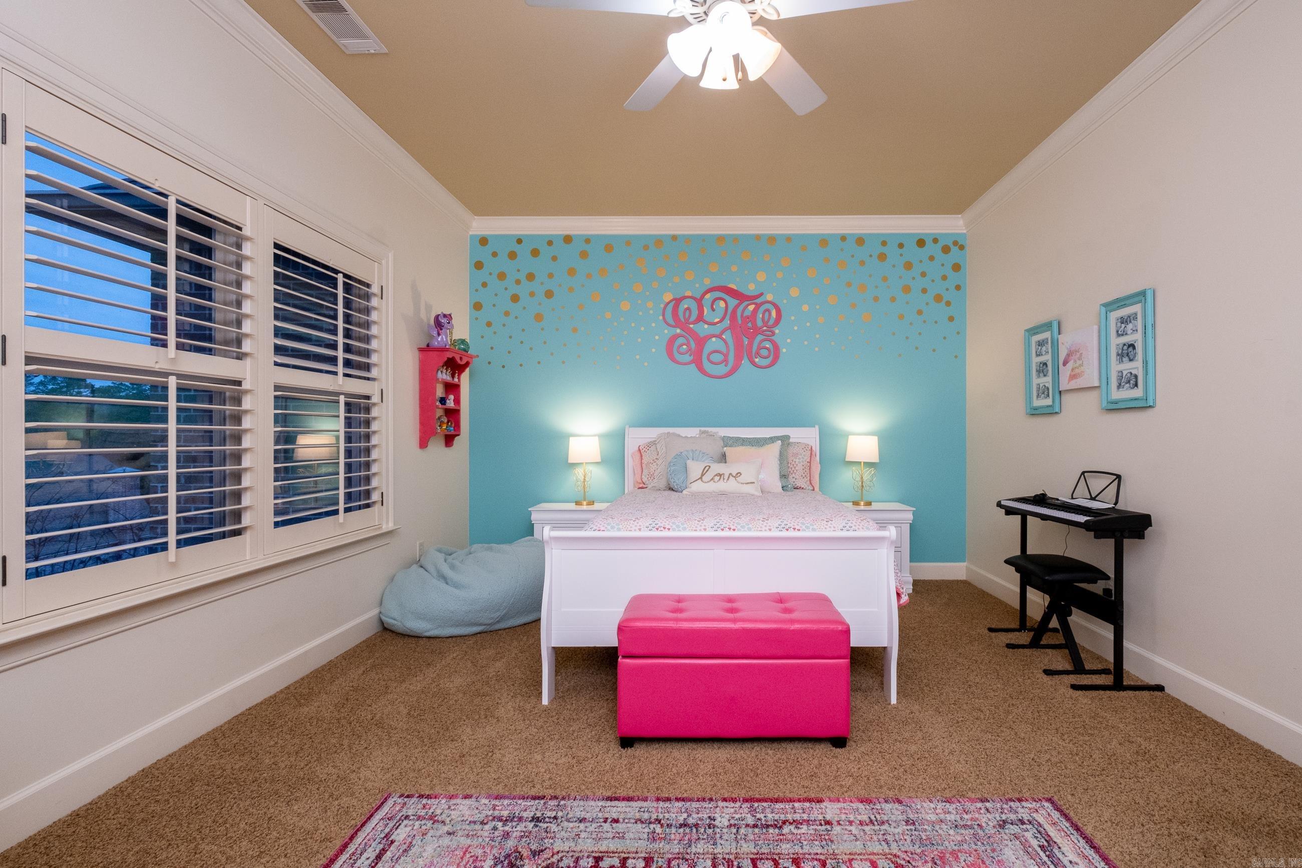 WOODLANDS EDGE - Residential