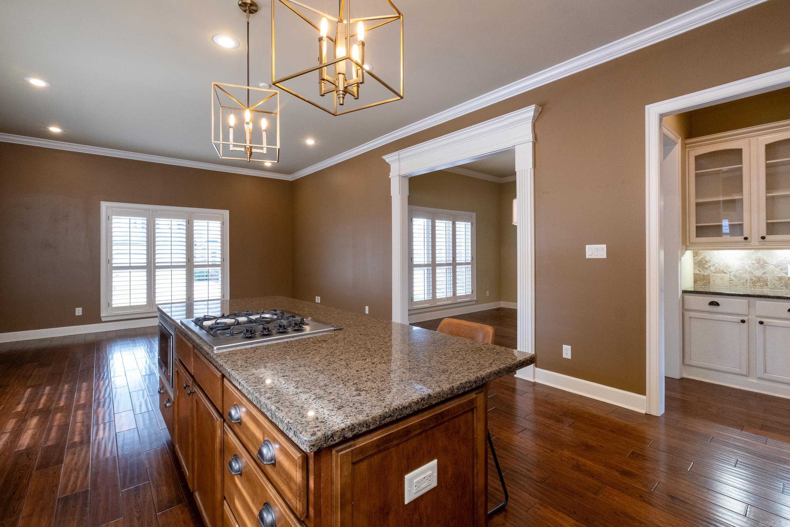 WOODLANDS EDGE - Residential