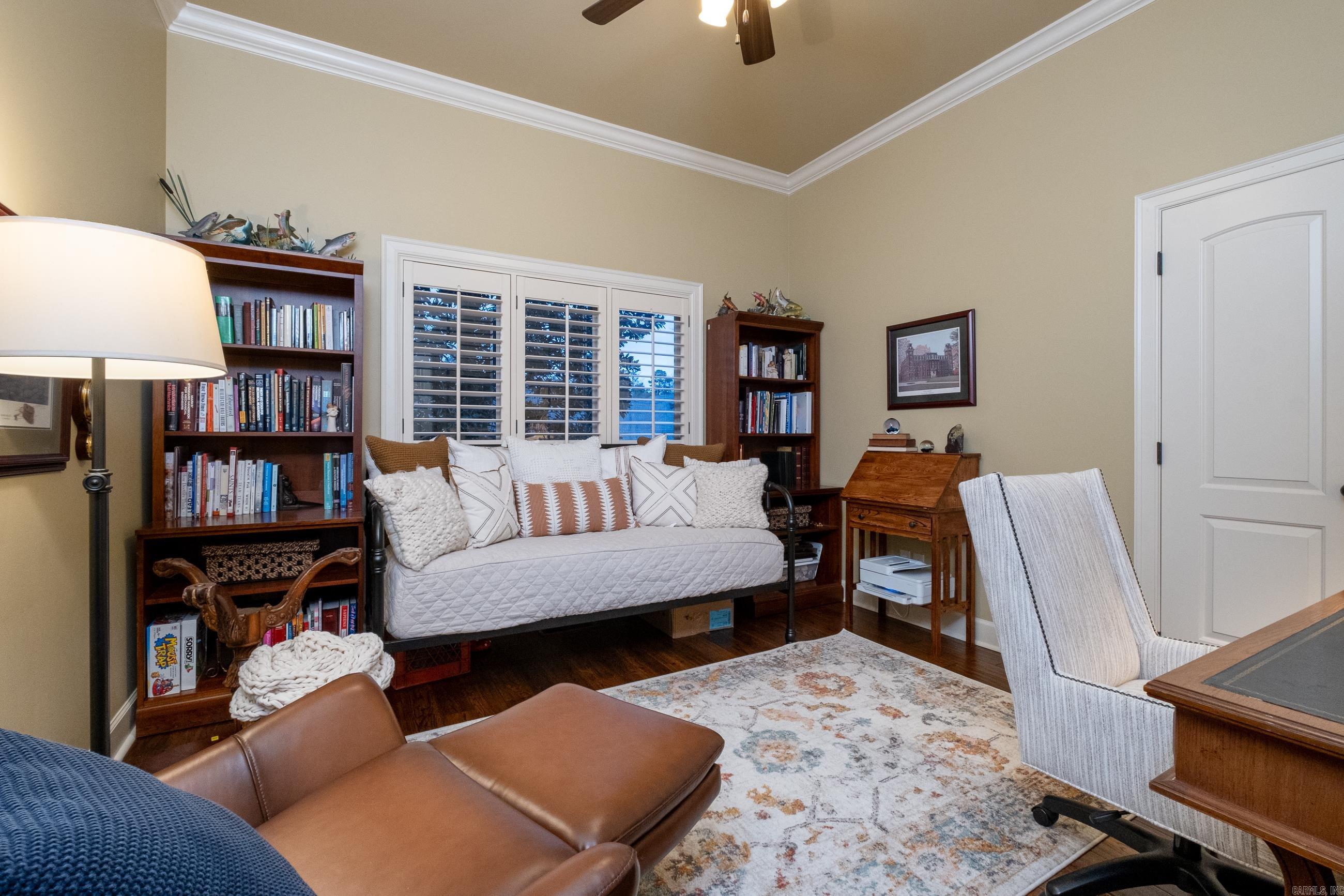 WOODLANDS EDGE - Residential