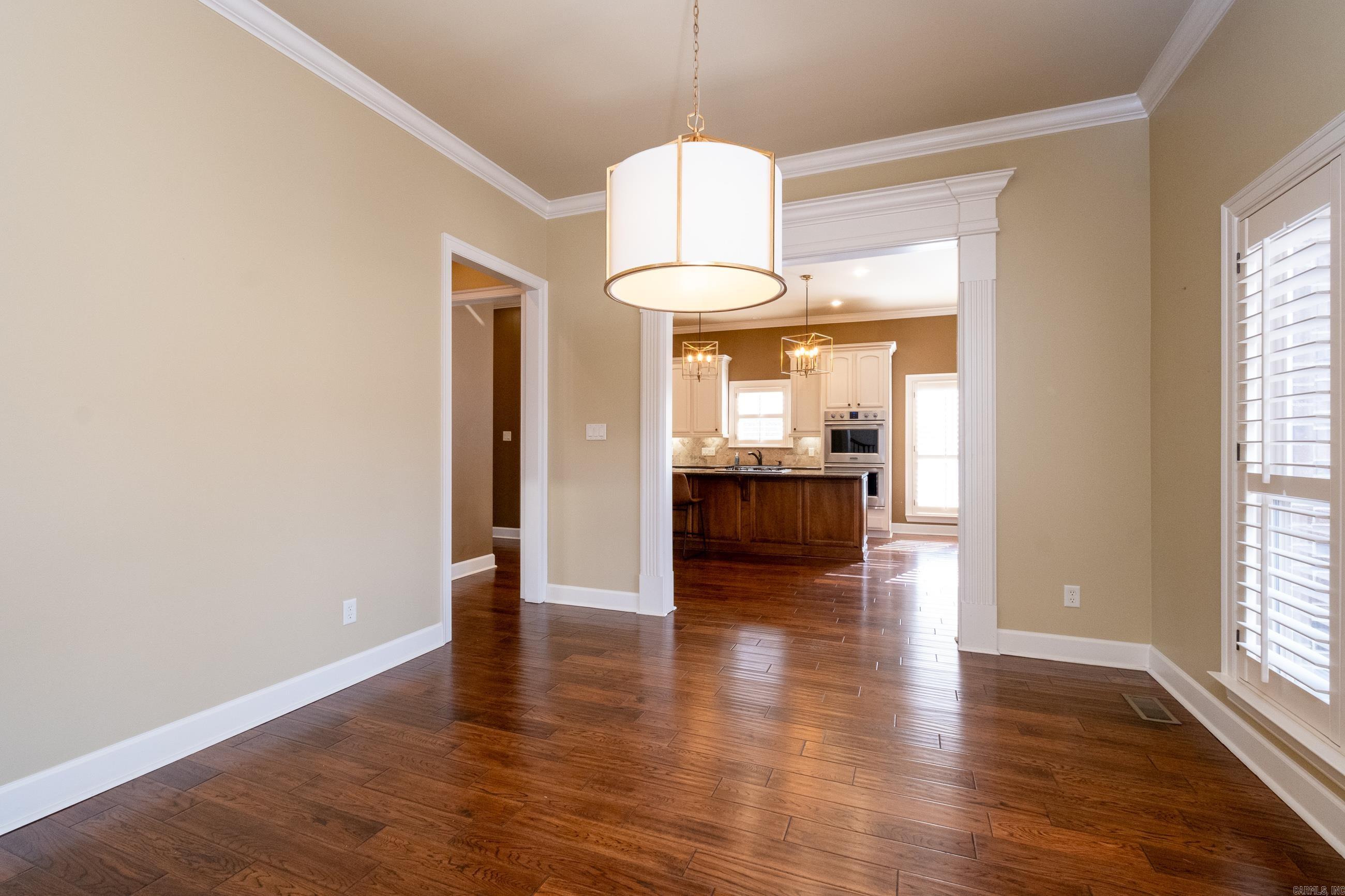 WOODLANDS EDGE - Residential