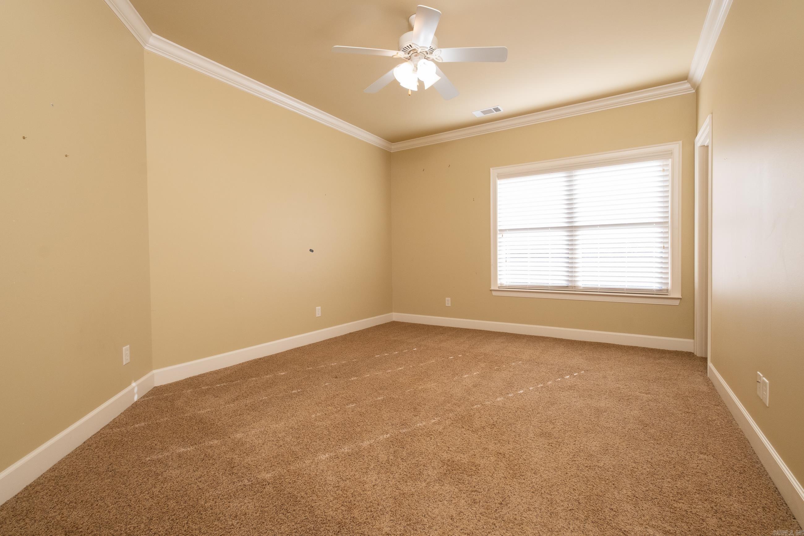 WOODLANDS EDGE - Residential