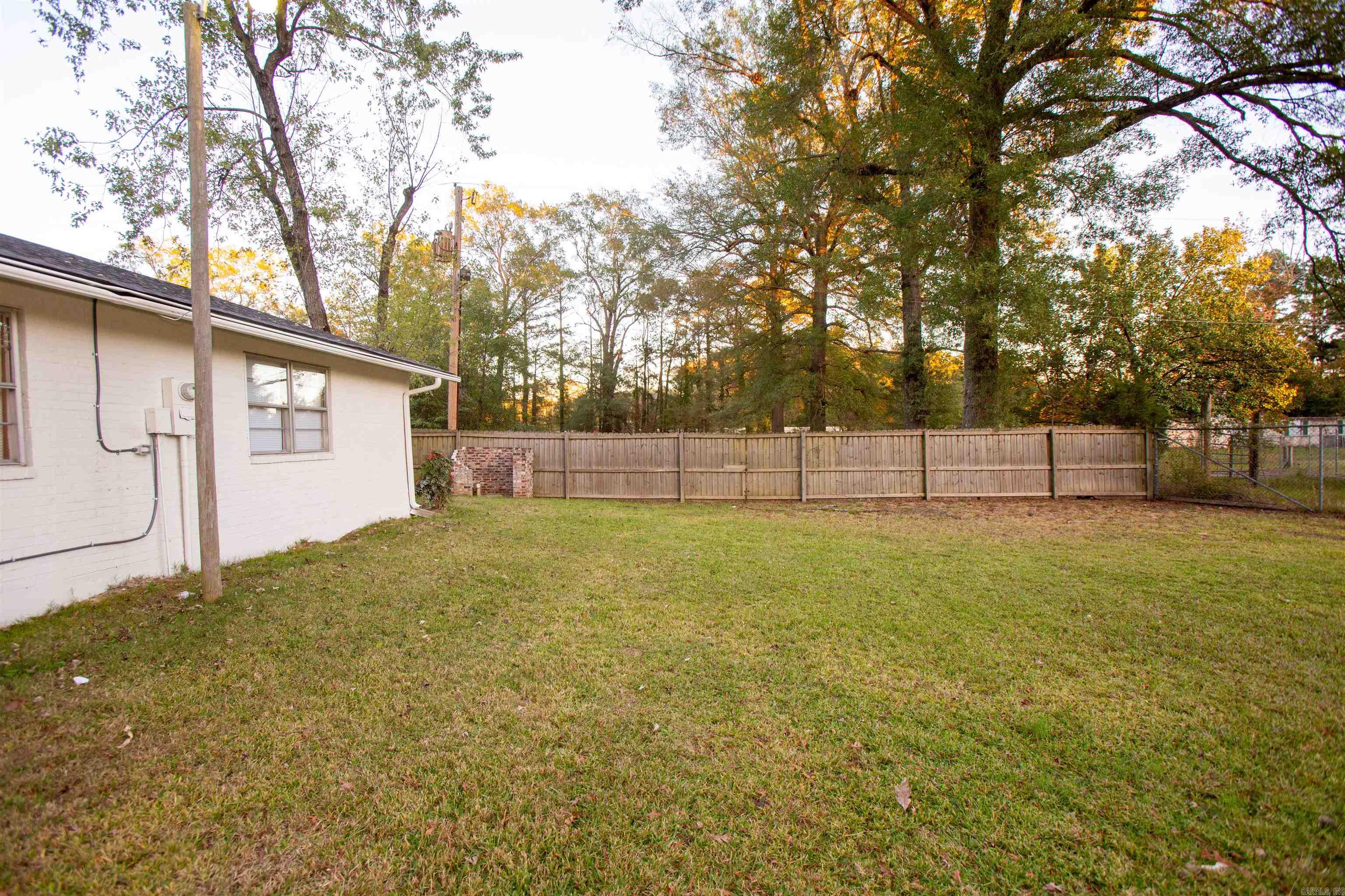 CAMELOT ESTATES - Residential