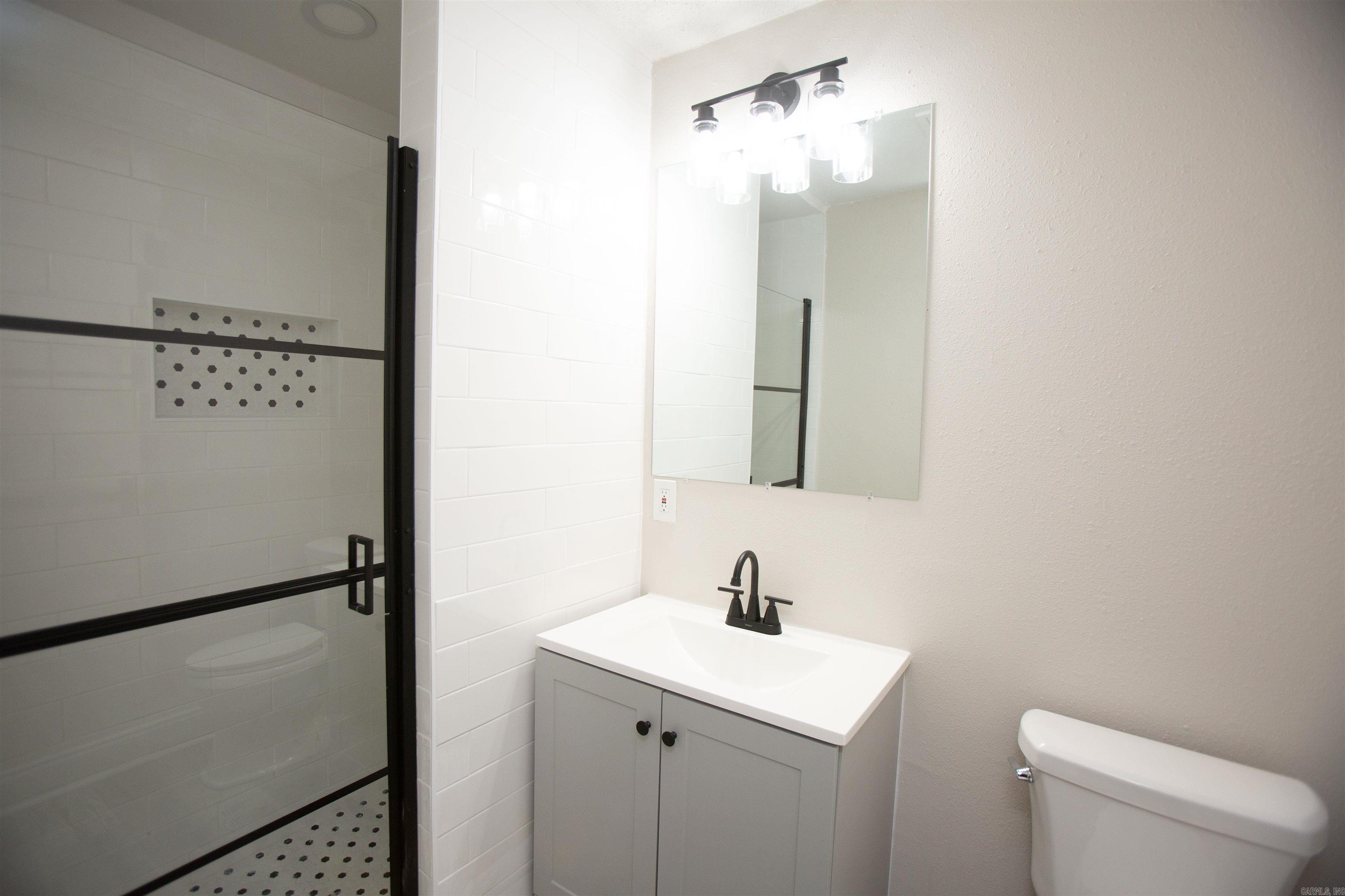 CAMELOT ESTATES - Residential