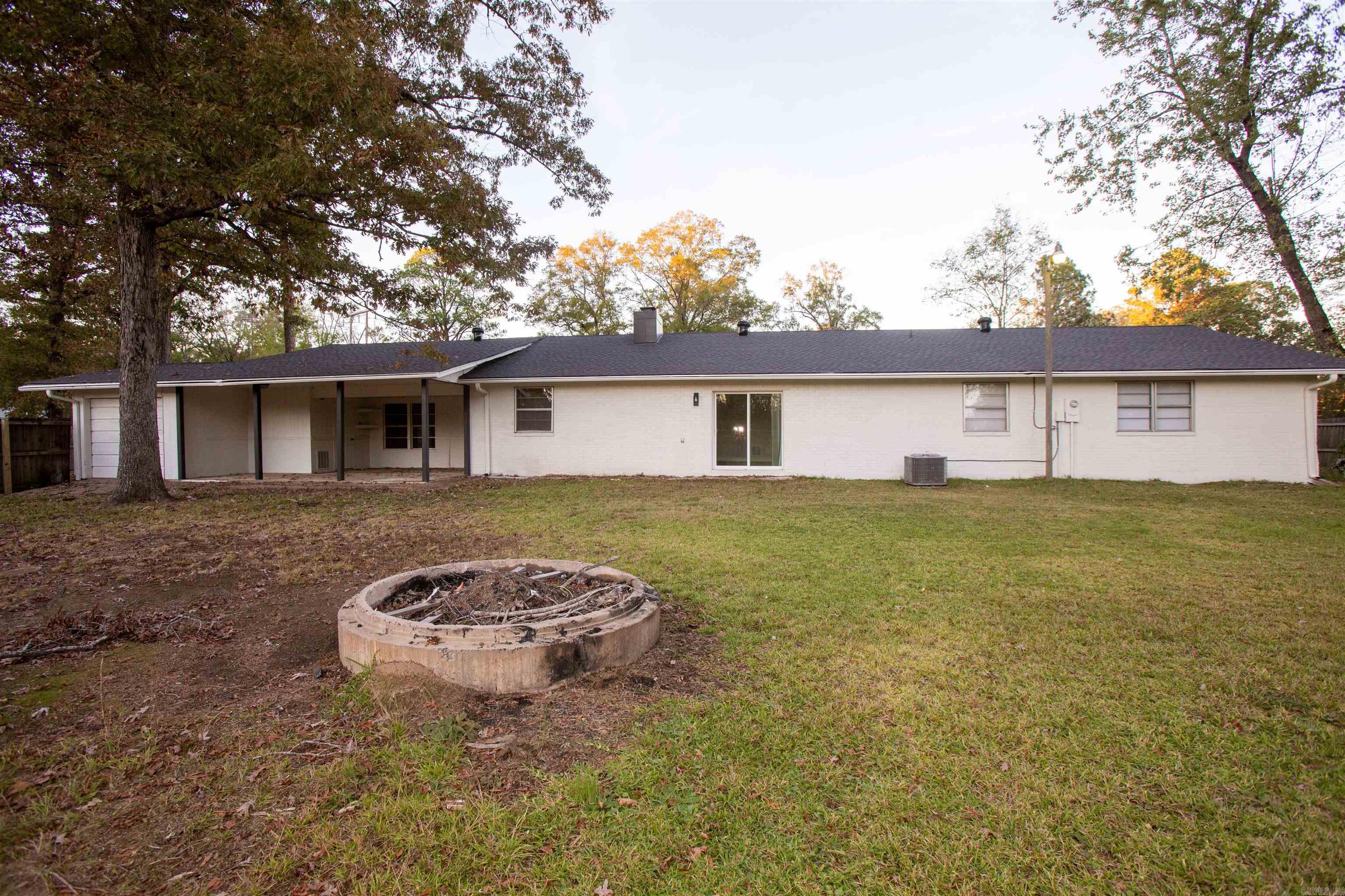 CAMELOT ESTATES - Residential