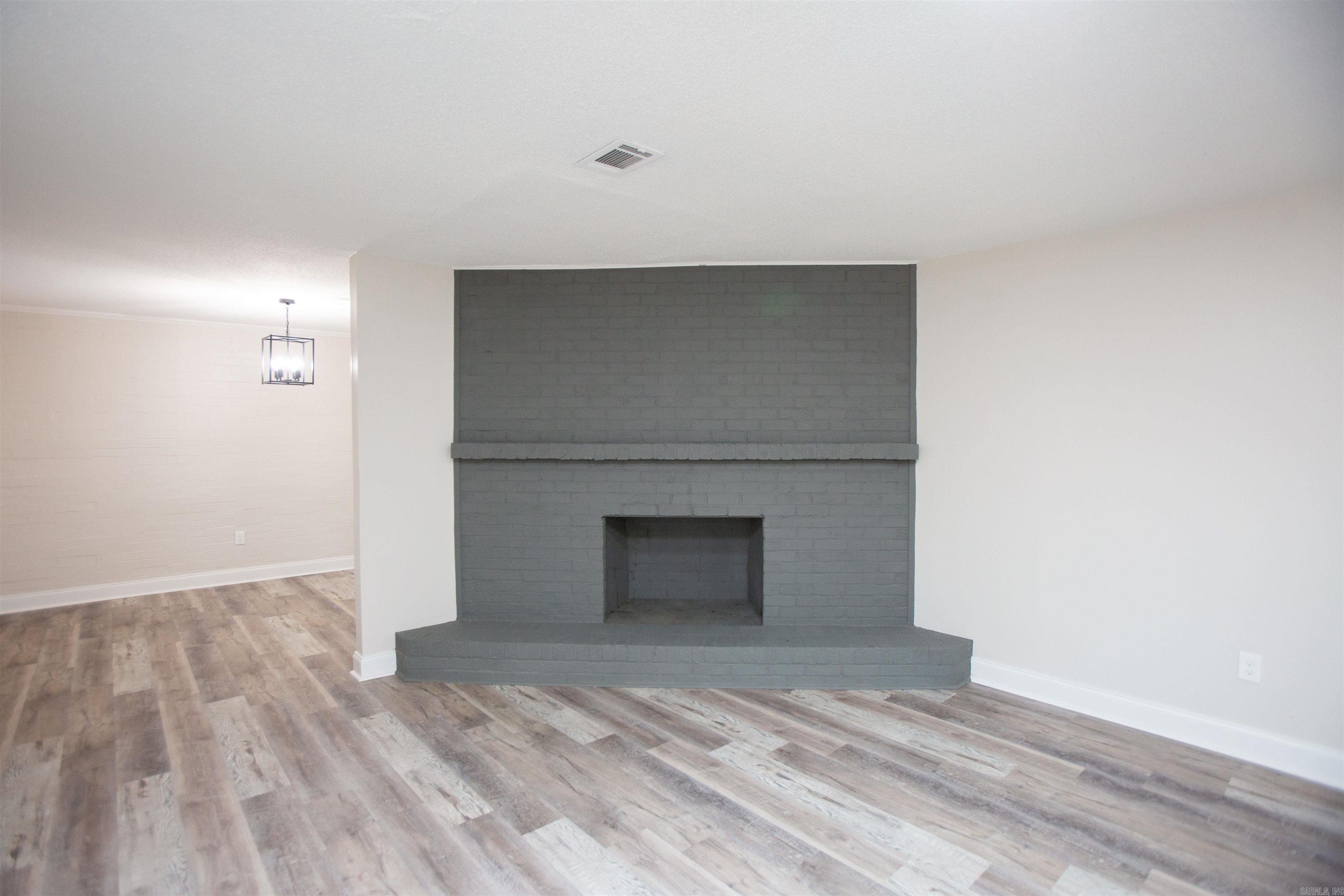 CAMELOT ESTATES - Residential