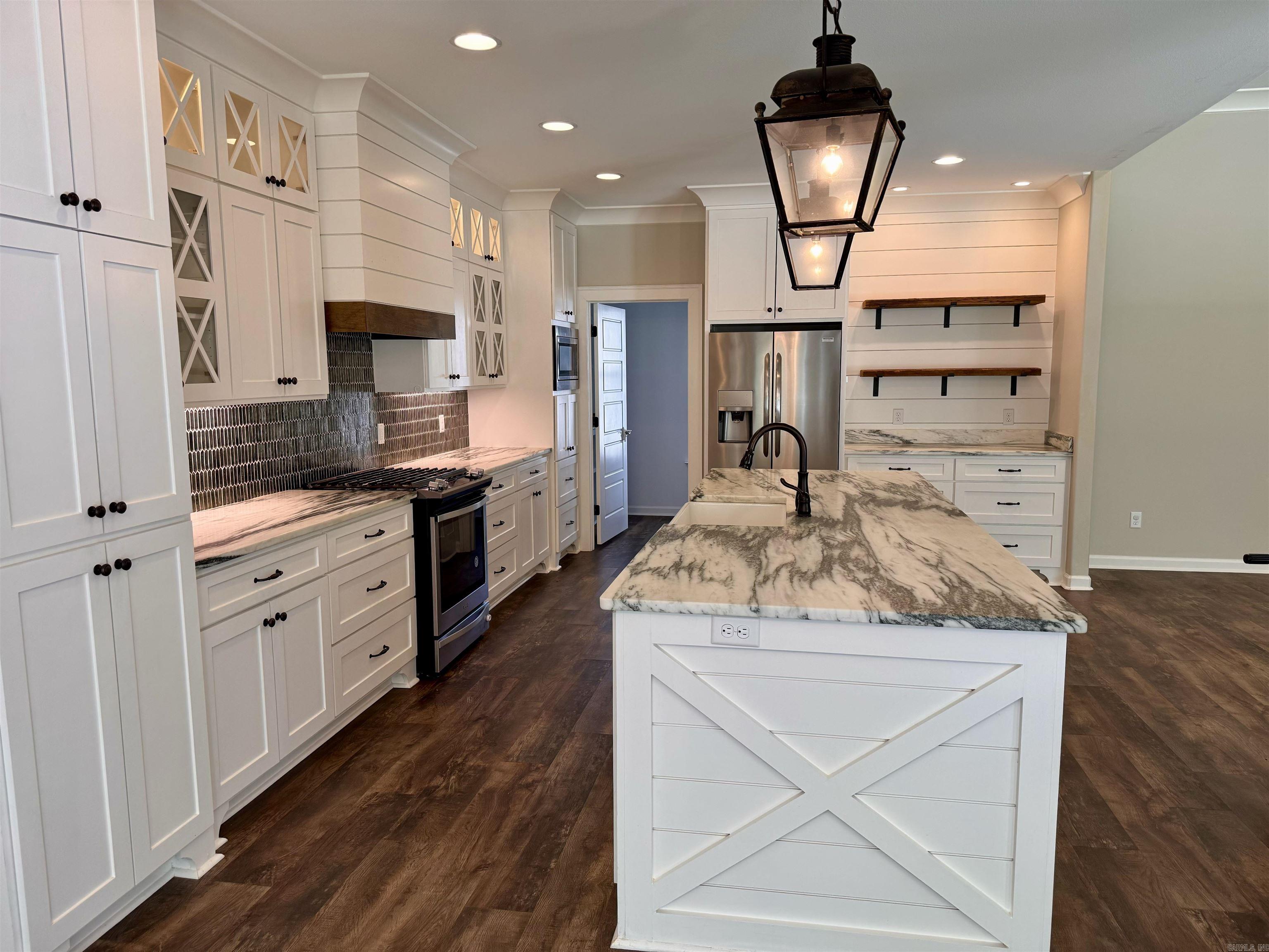 Tuckers Hill - Residential