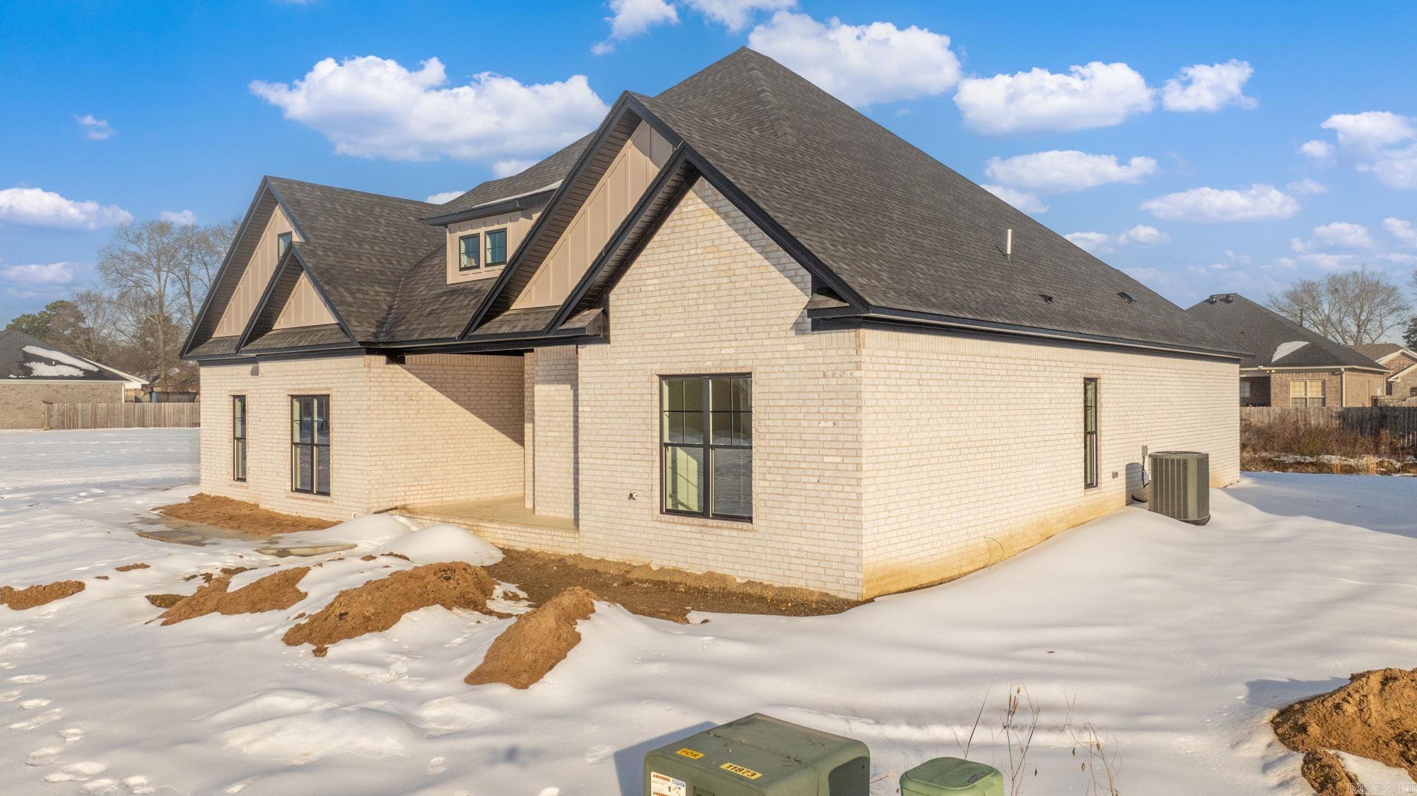 IVY PLACE - Residential