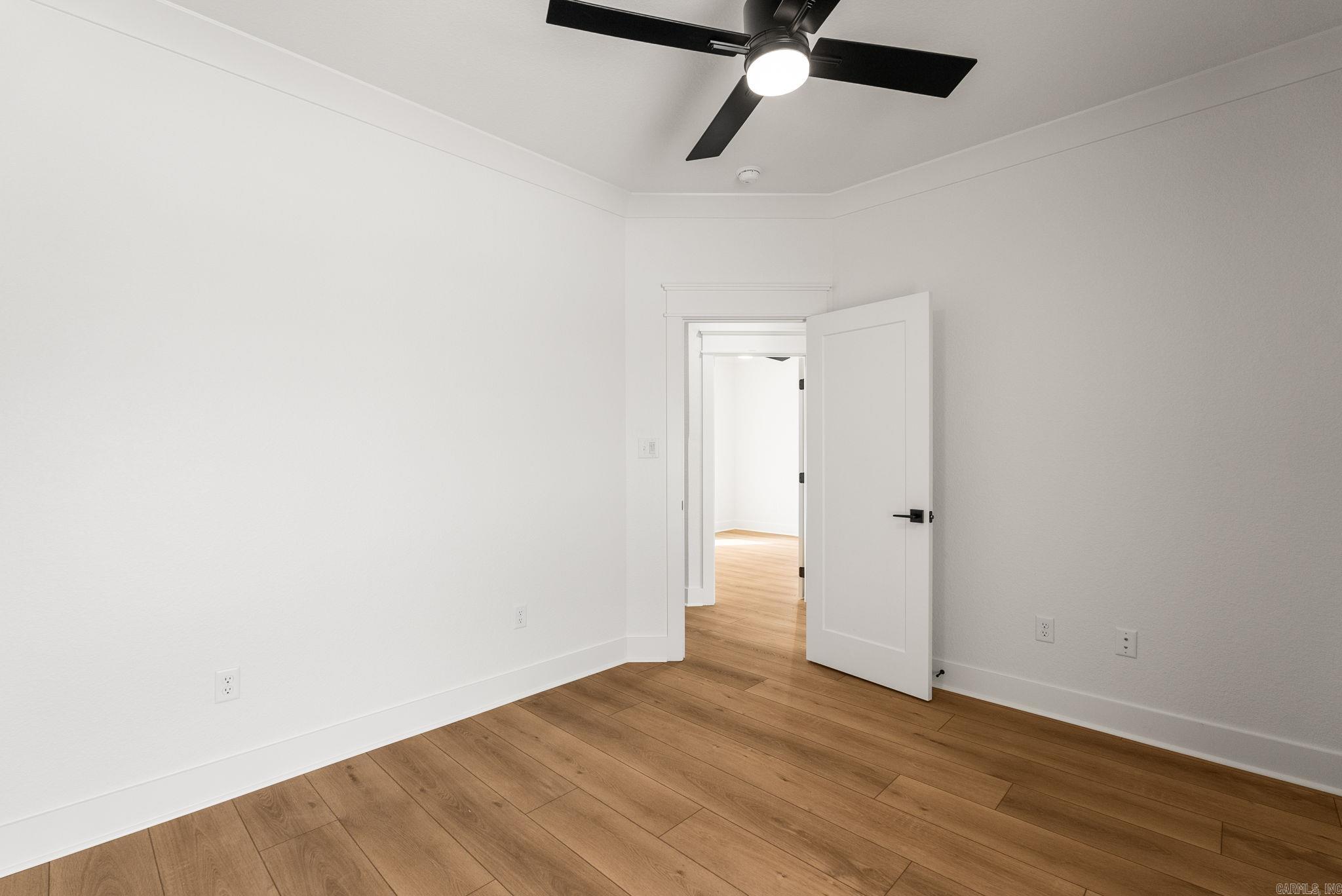 IVY PLACE - Residential