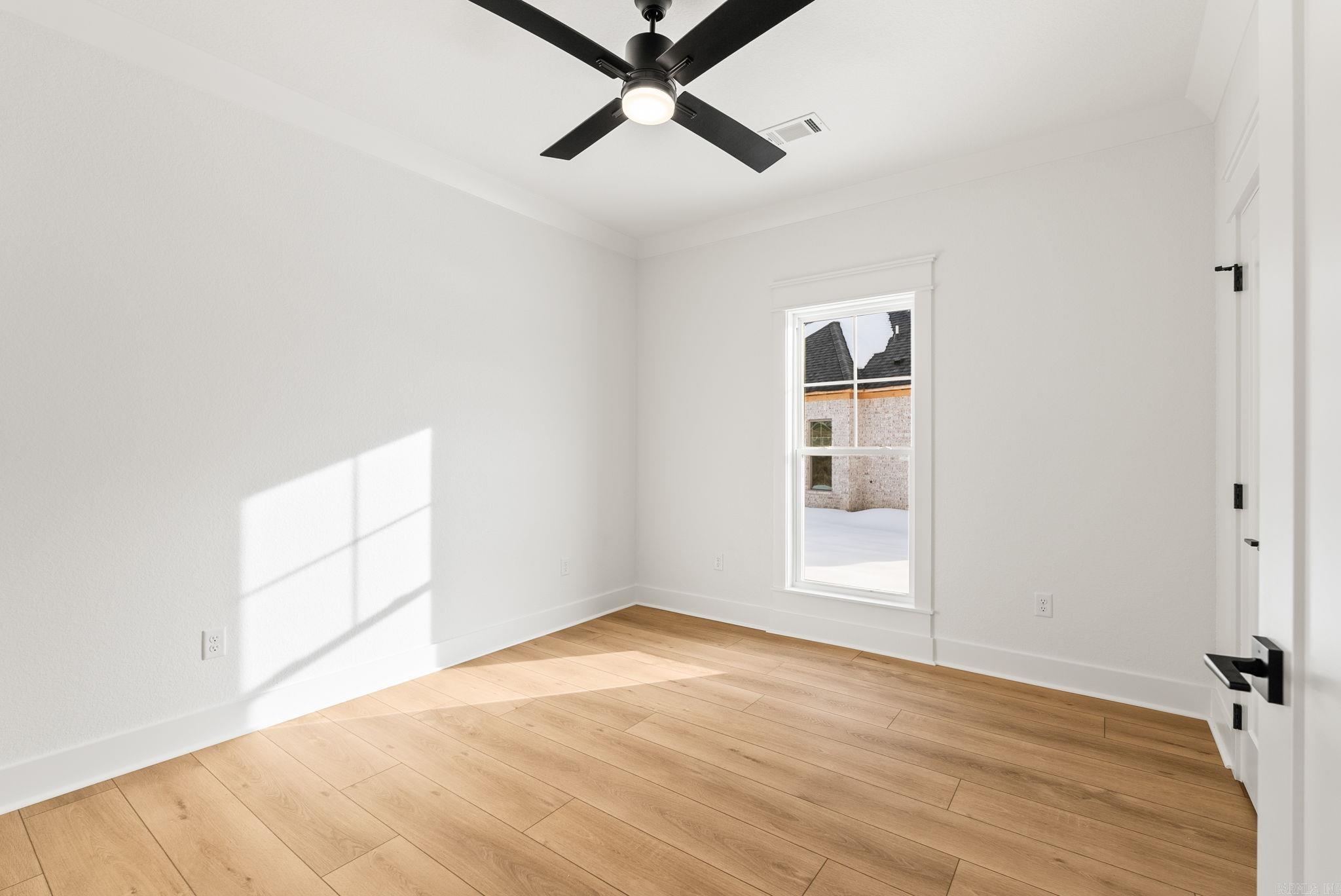 IVY PLACE - Residential