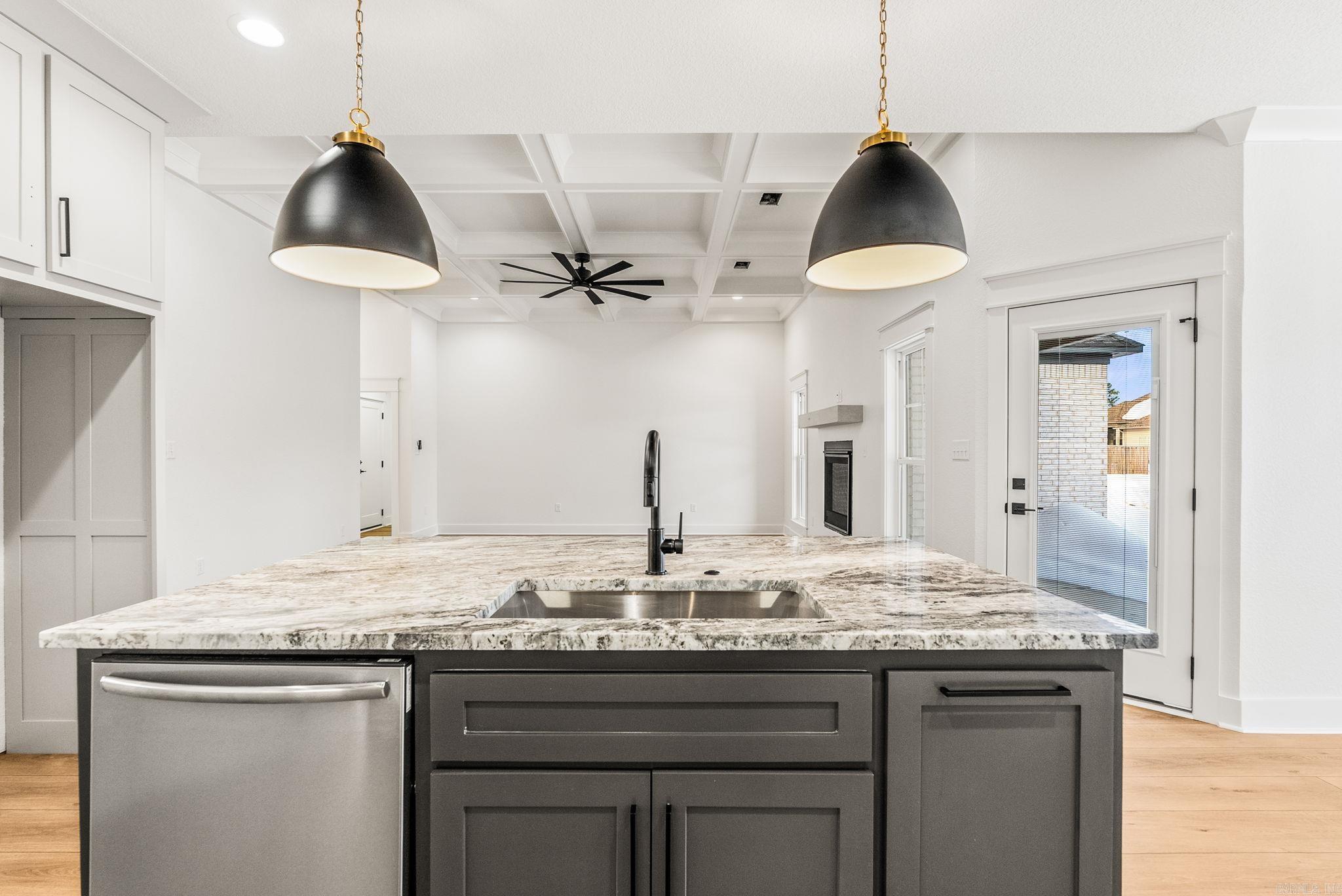 IVY PLACE - Residential