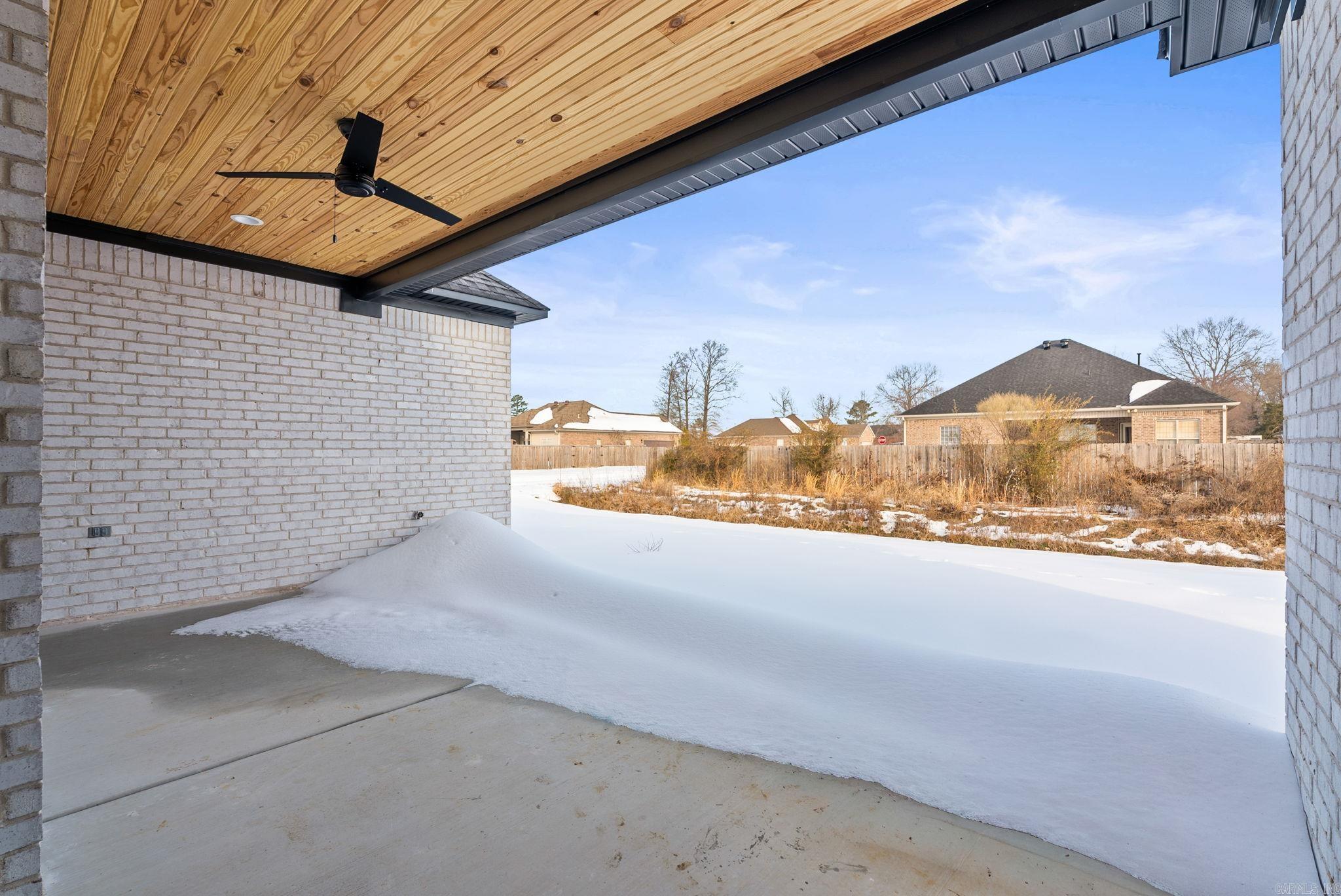 IVY PLACE - Residential