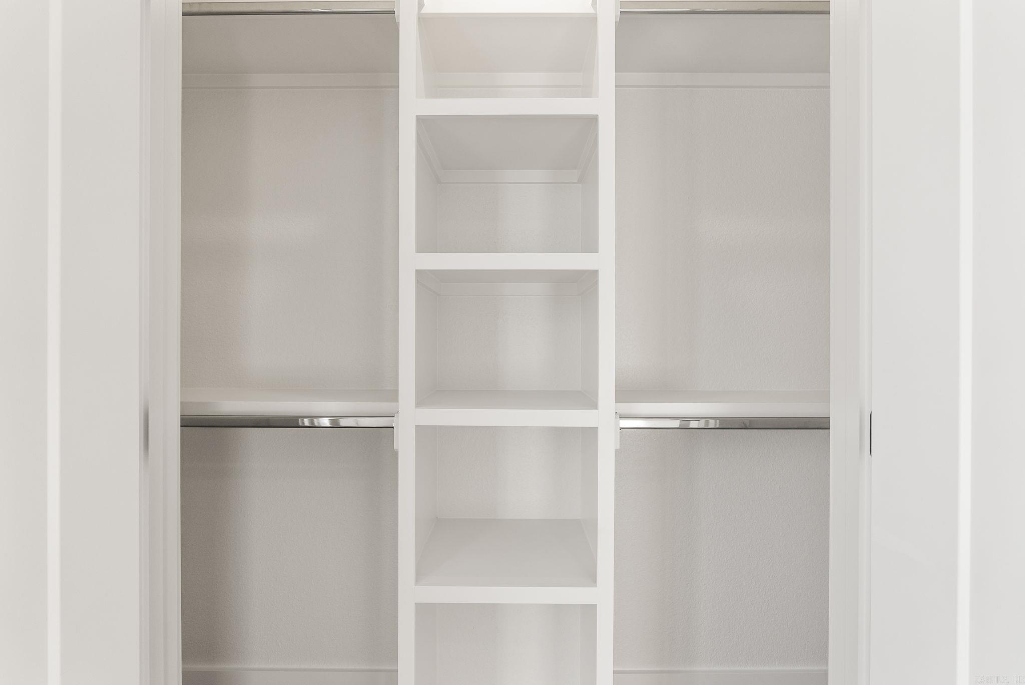 IVY PLACE - Residential