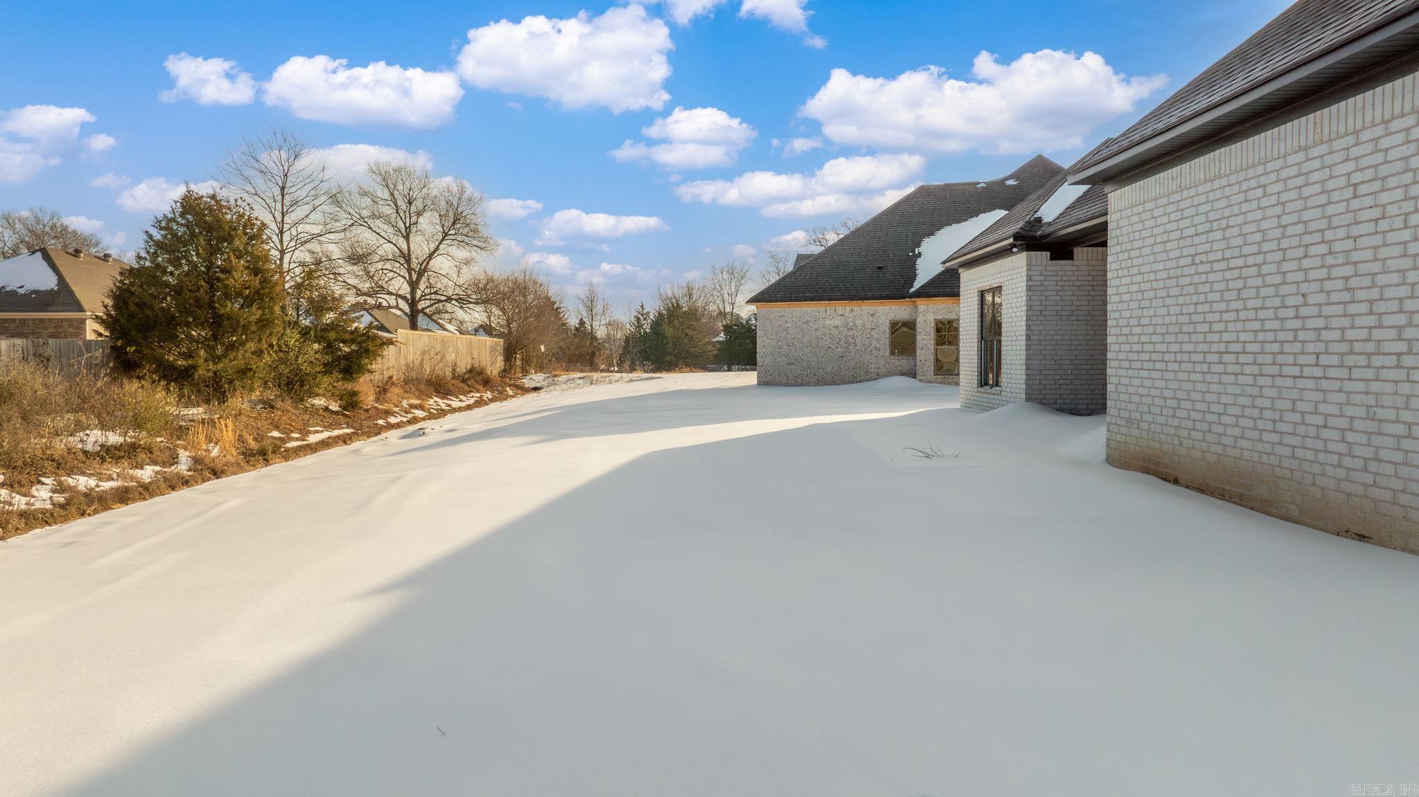 IVY PLACE - Residential