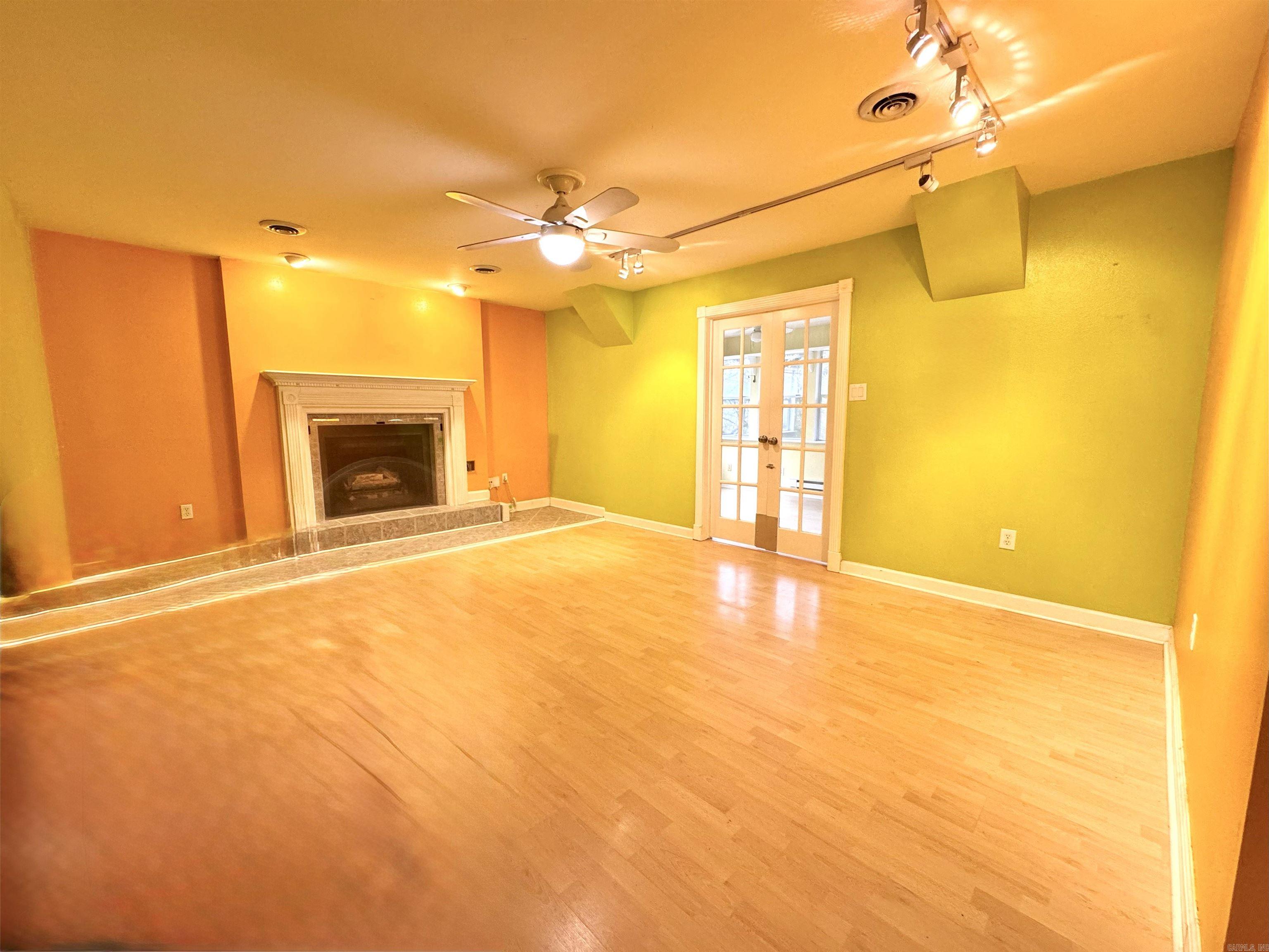 STONELEDGE TO COOK MTN VIL - Residential