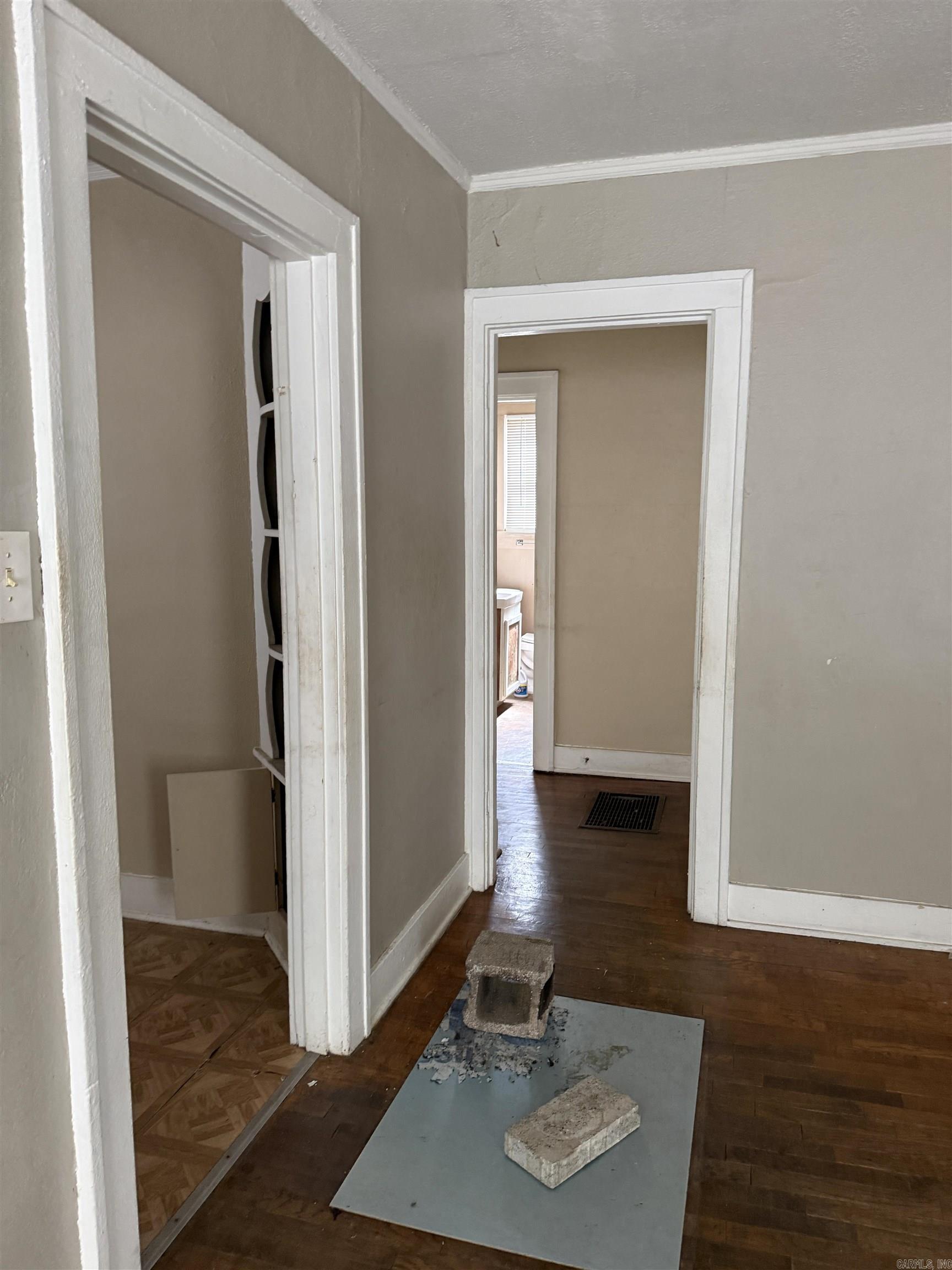 WAYMANS - Residential