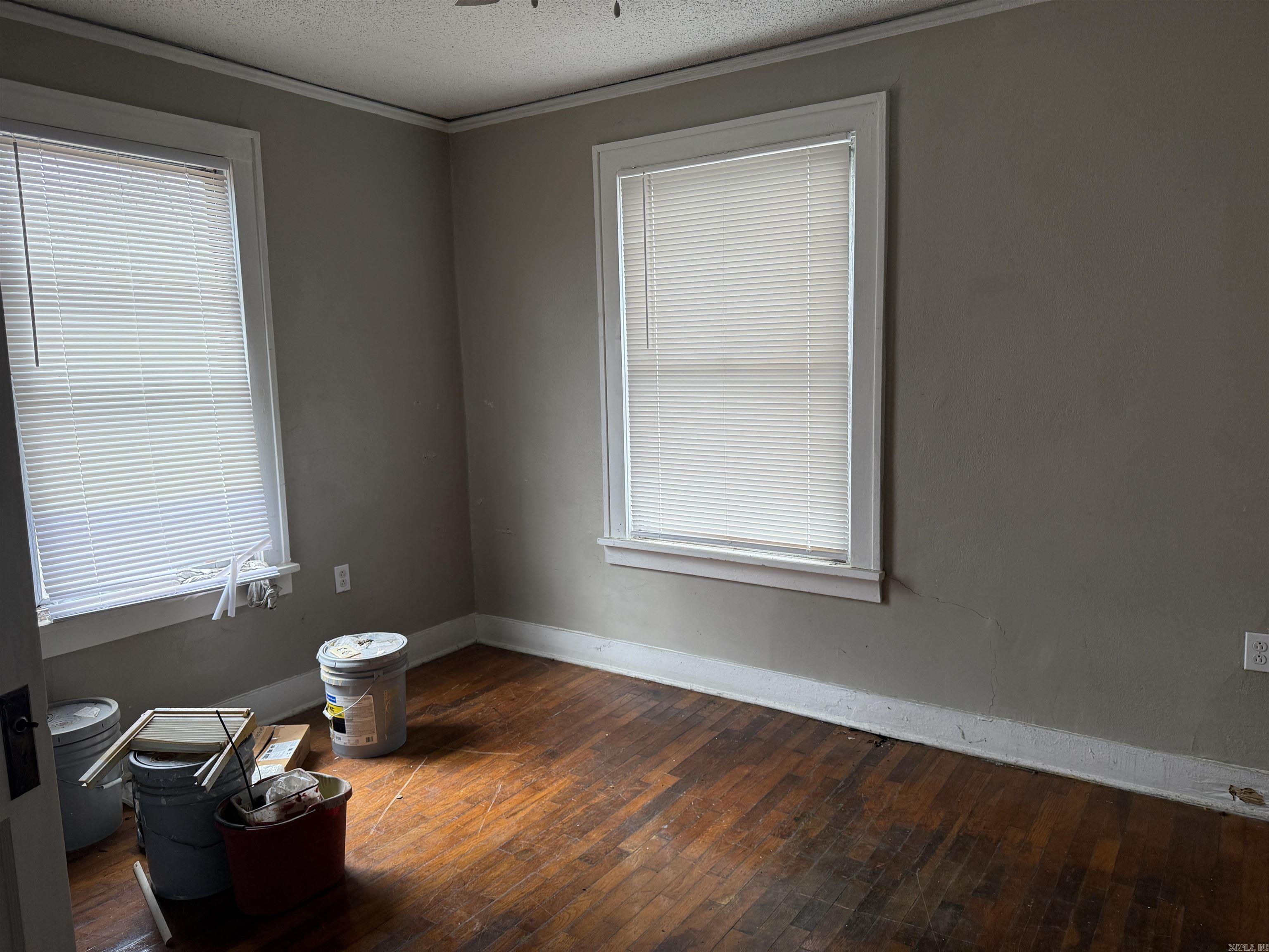 WAYMANS - Residential