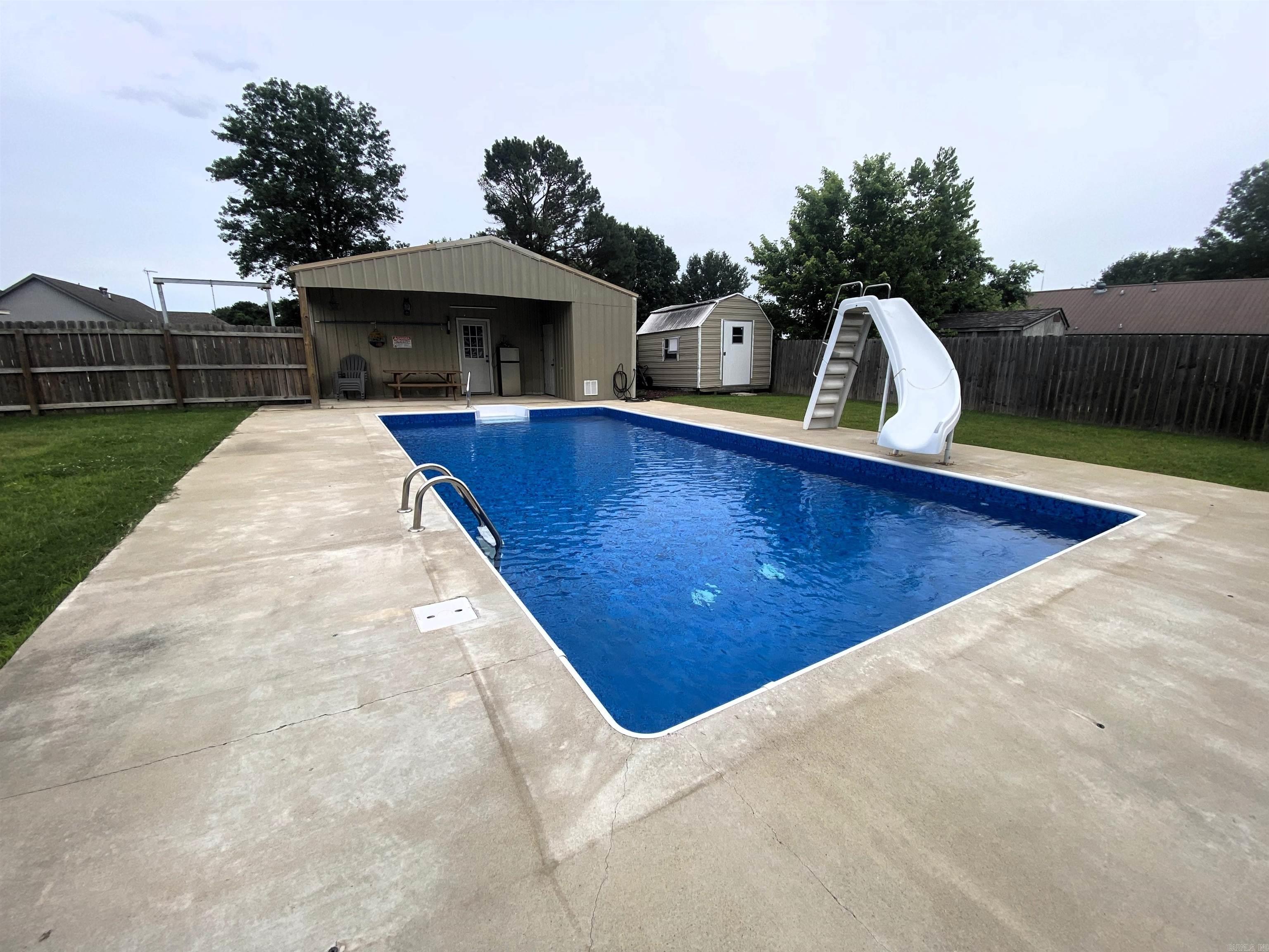 Windfield Place - Residential