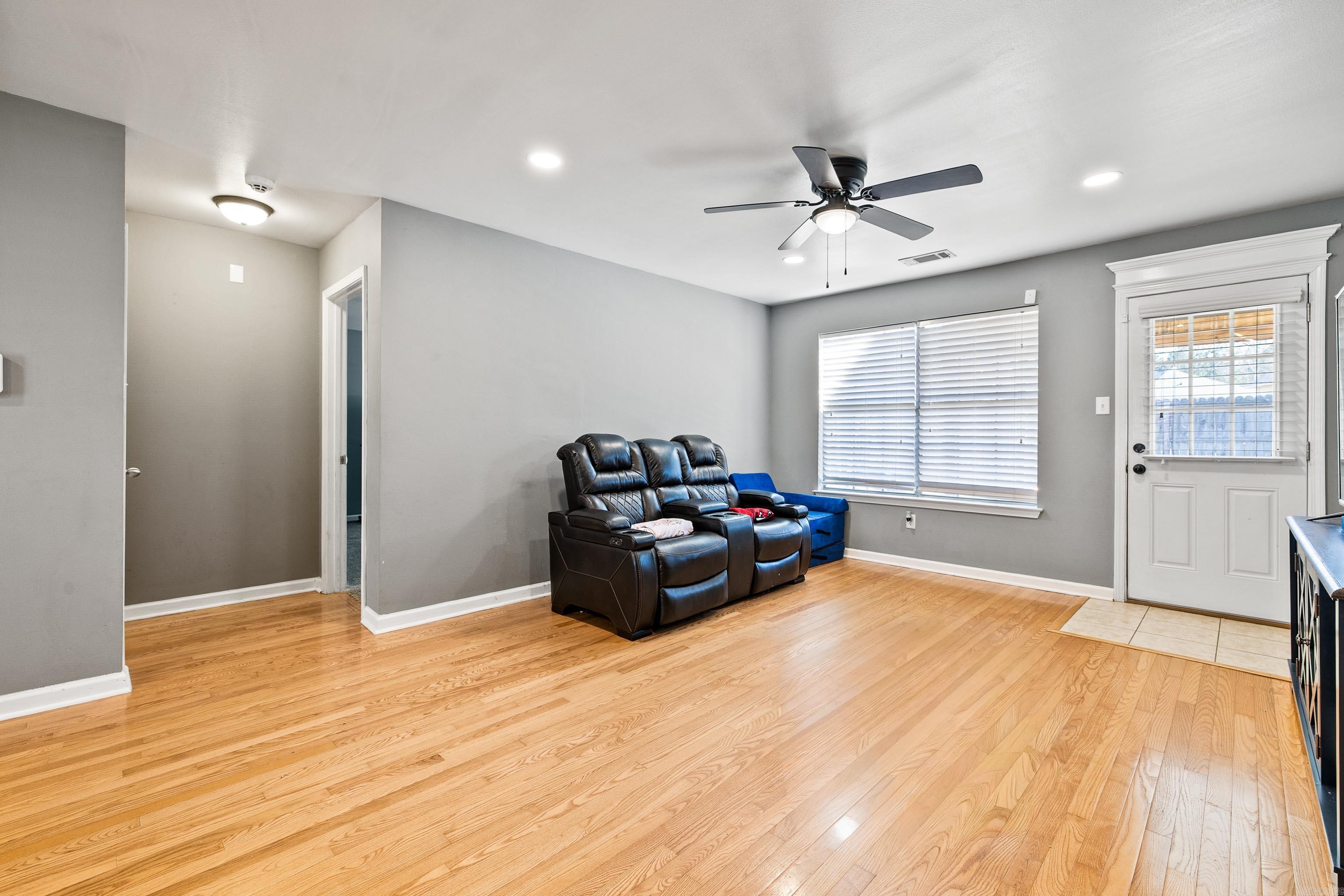 SAINT JOSEPHS GLEN - Residential