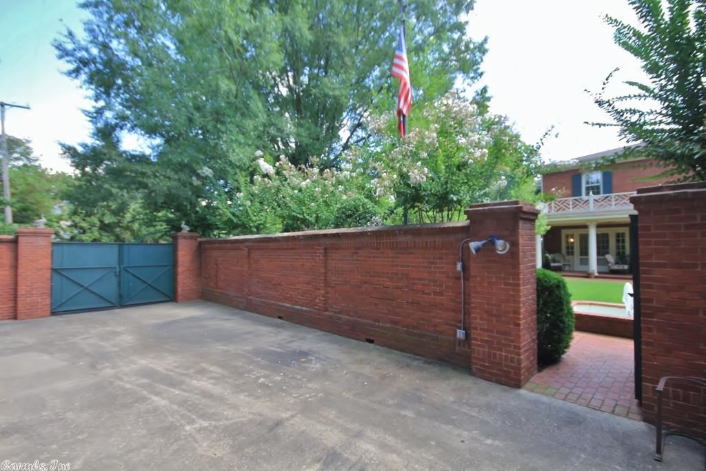Broadview Terrace - Residential