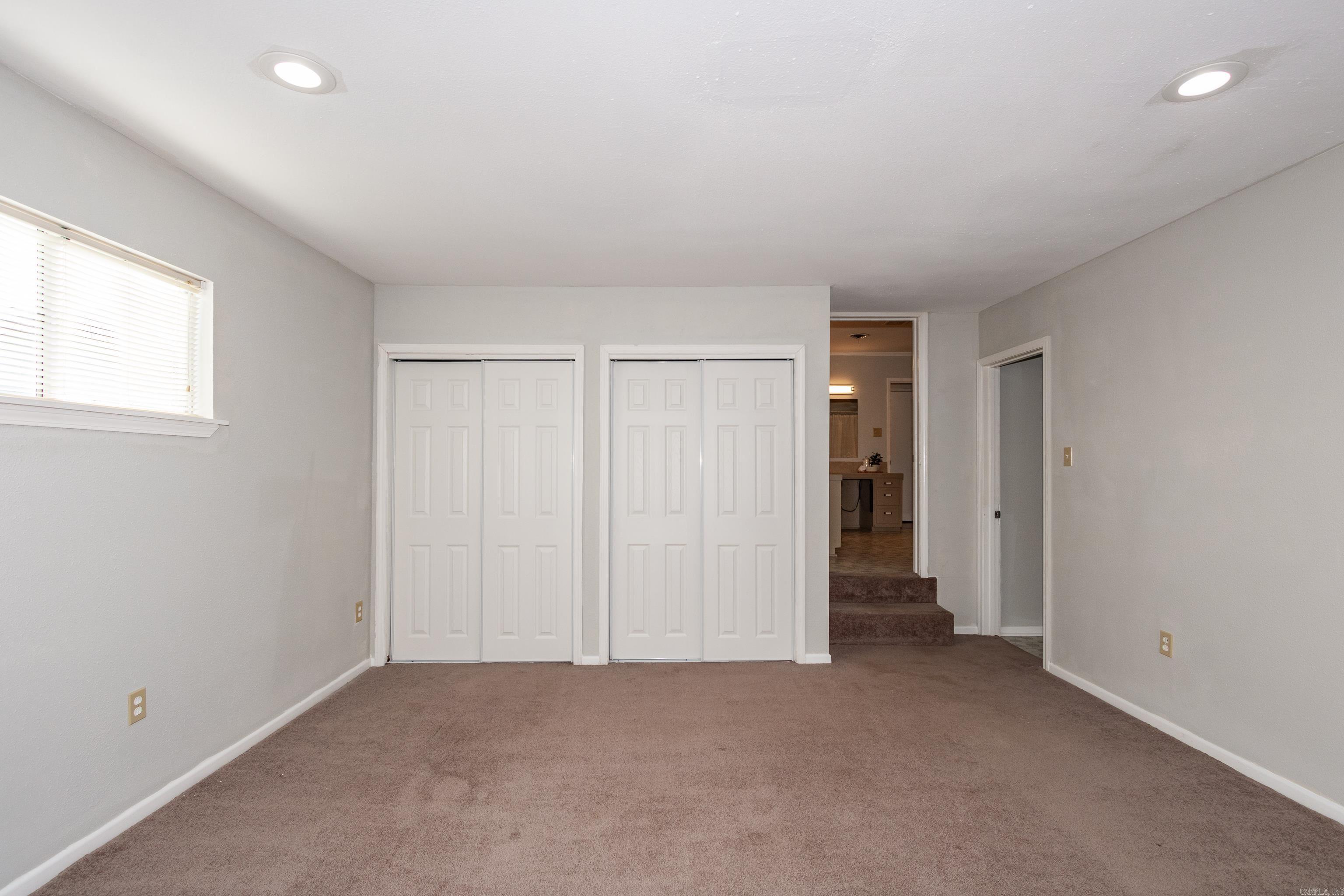 VALLEY VIEW - Residential