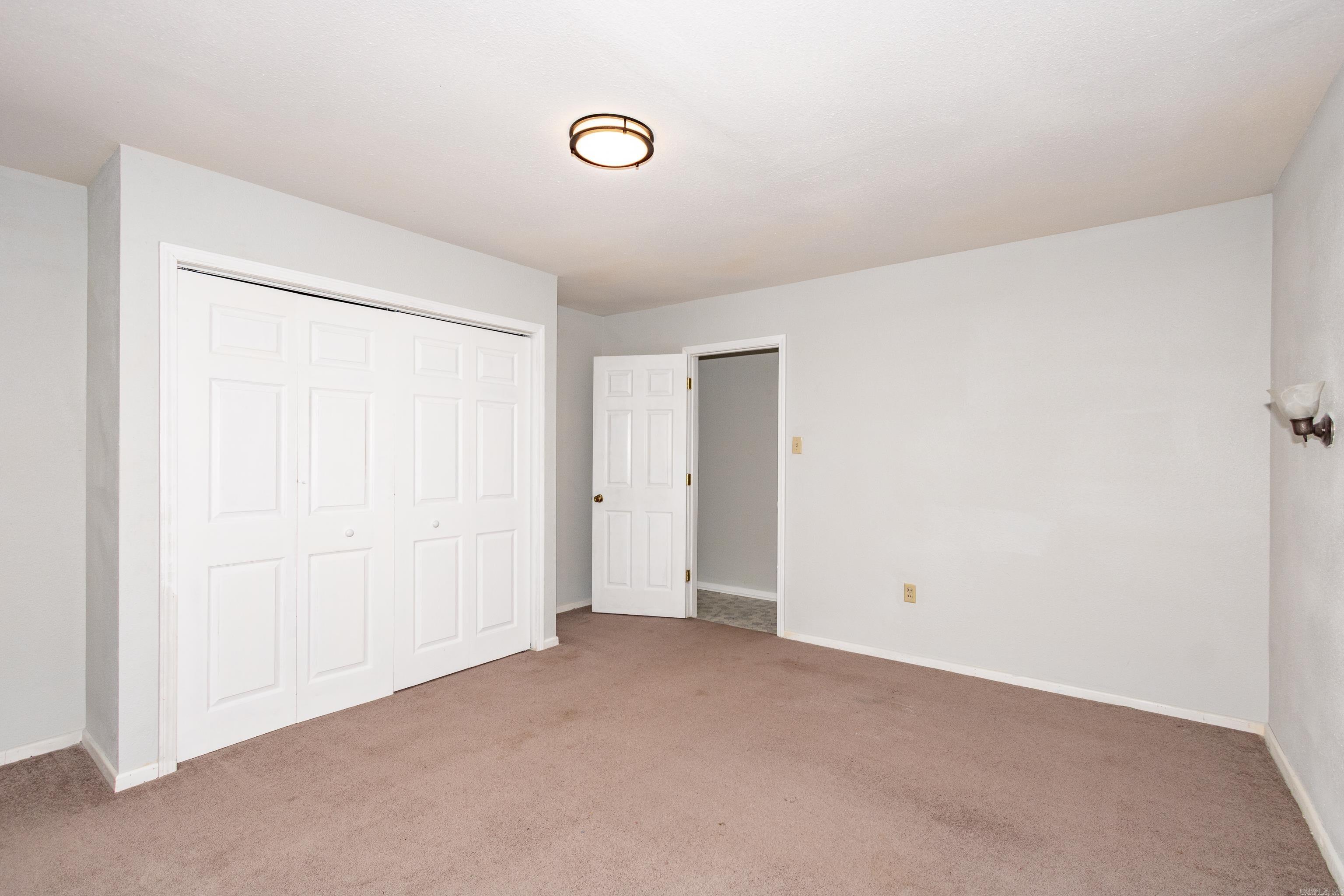 VALLEY VIEW - Residential