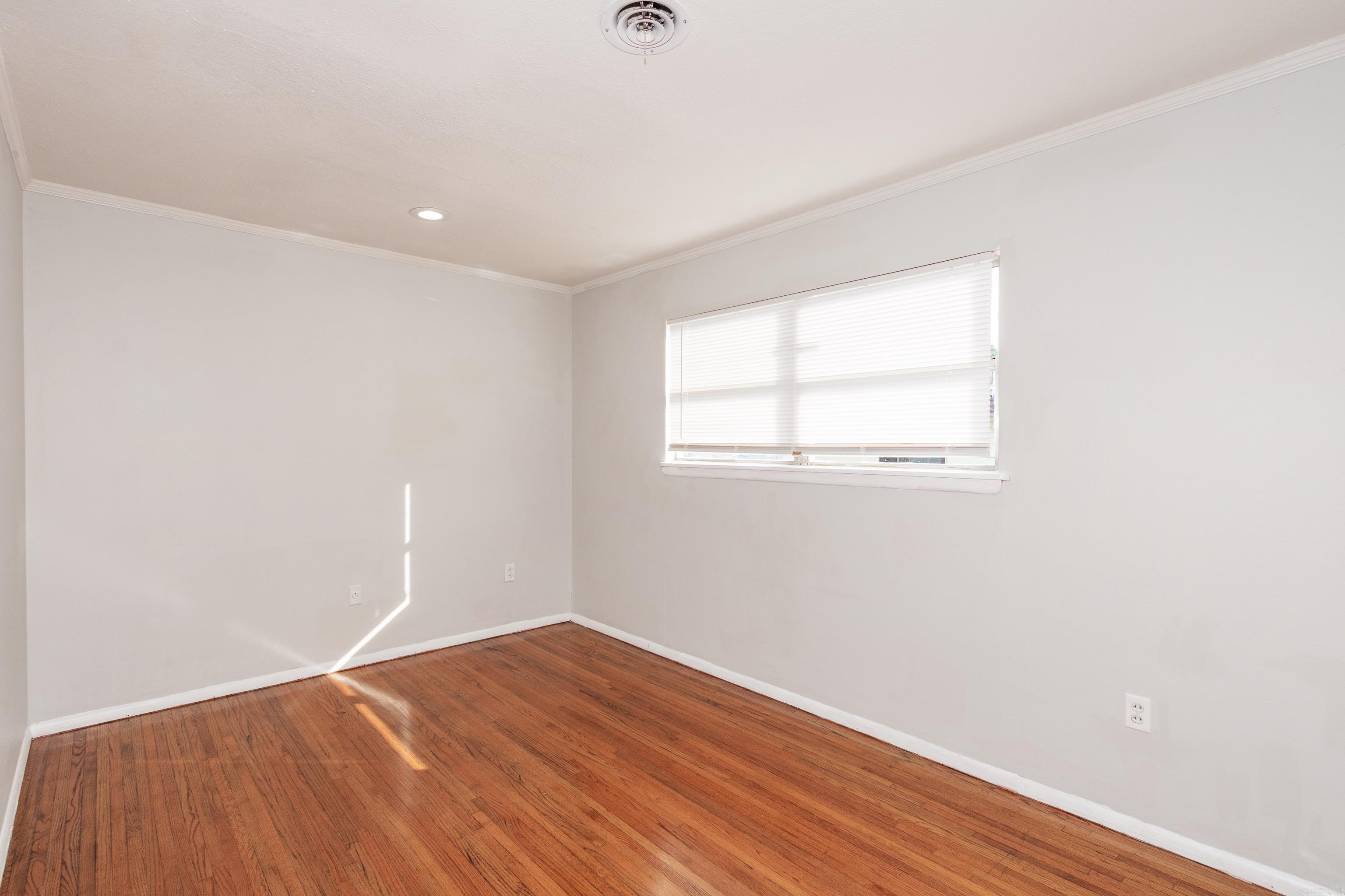 VALLEY VIEW - Residential