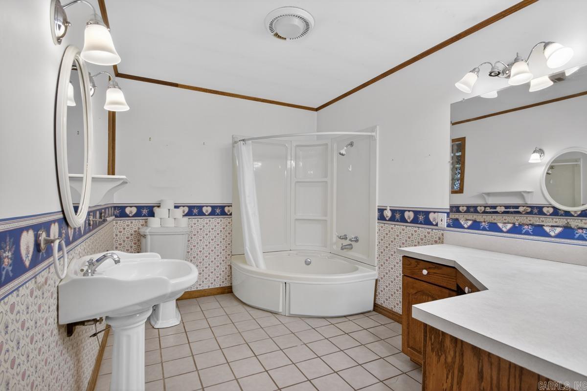 QUAIL RIDGE - Residential
