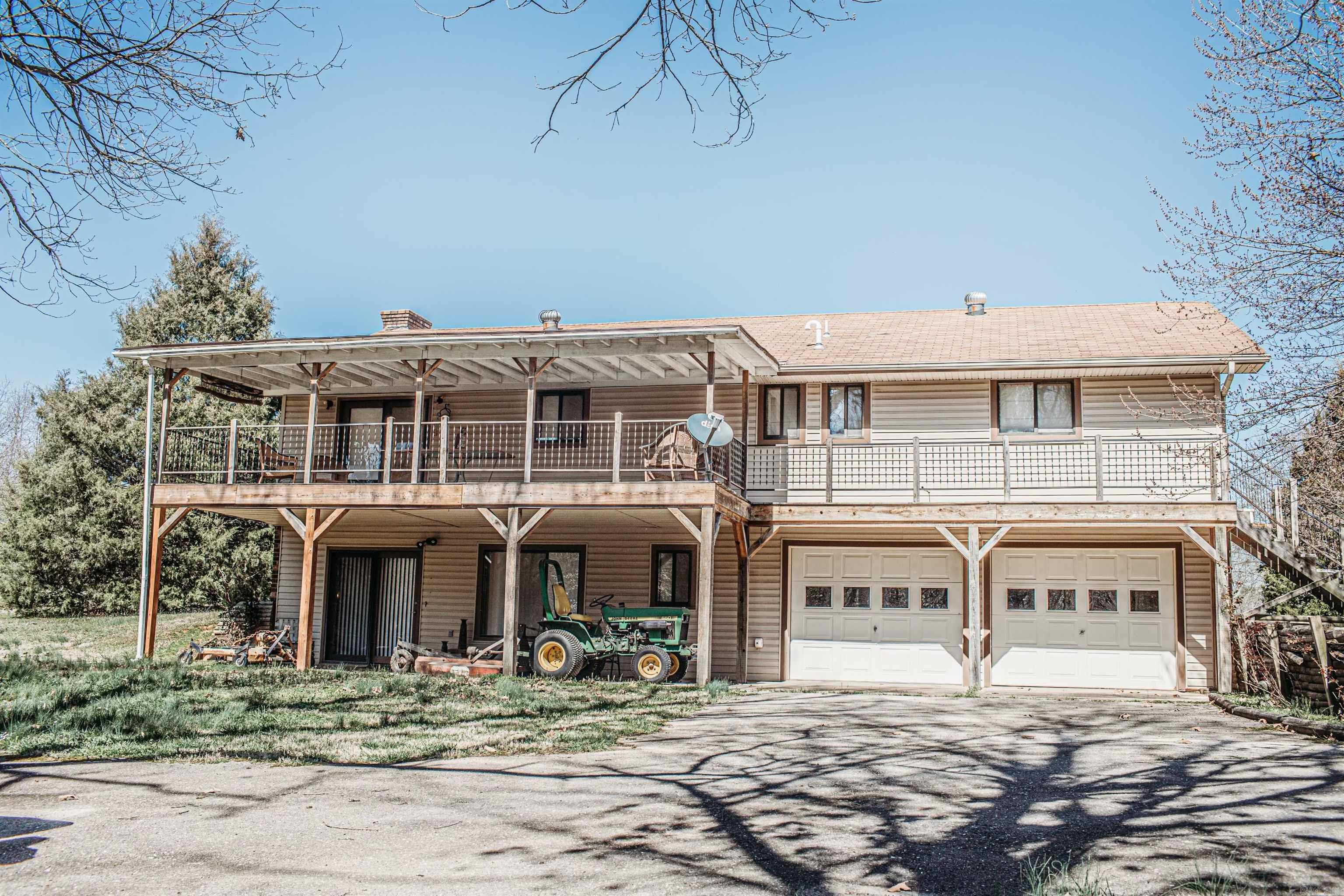 HILLCREST ESTATES - Residential