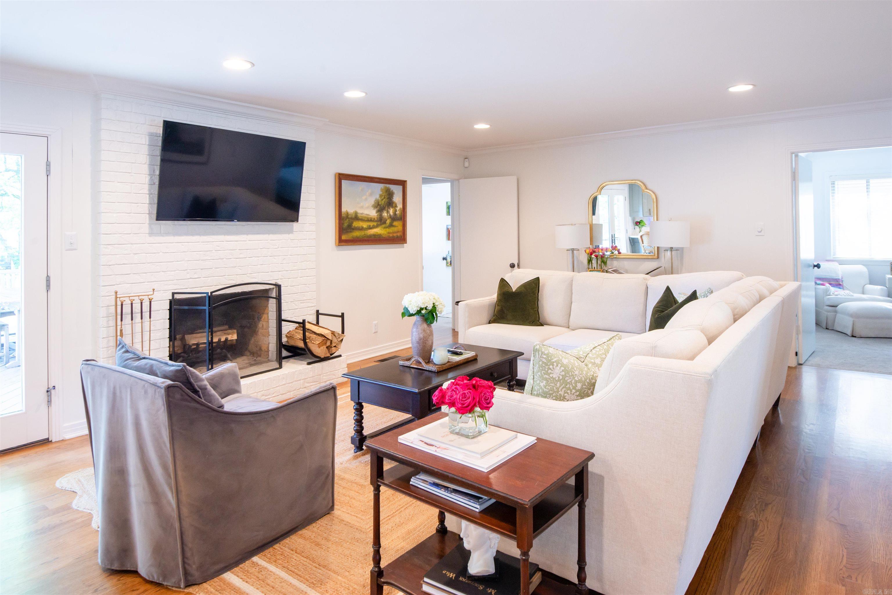 PLEASANT VALLEY - Residential