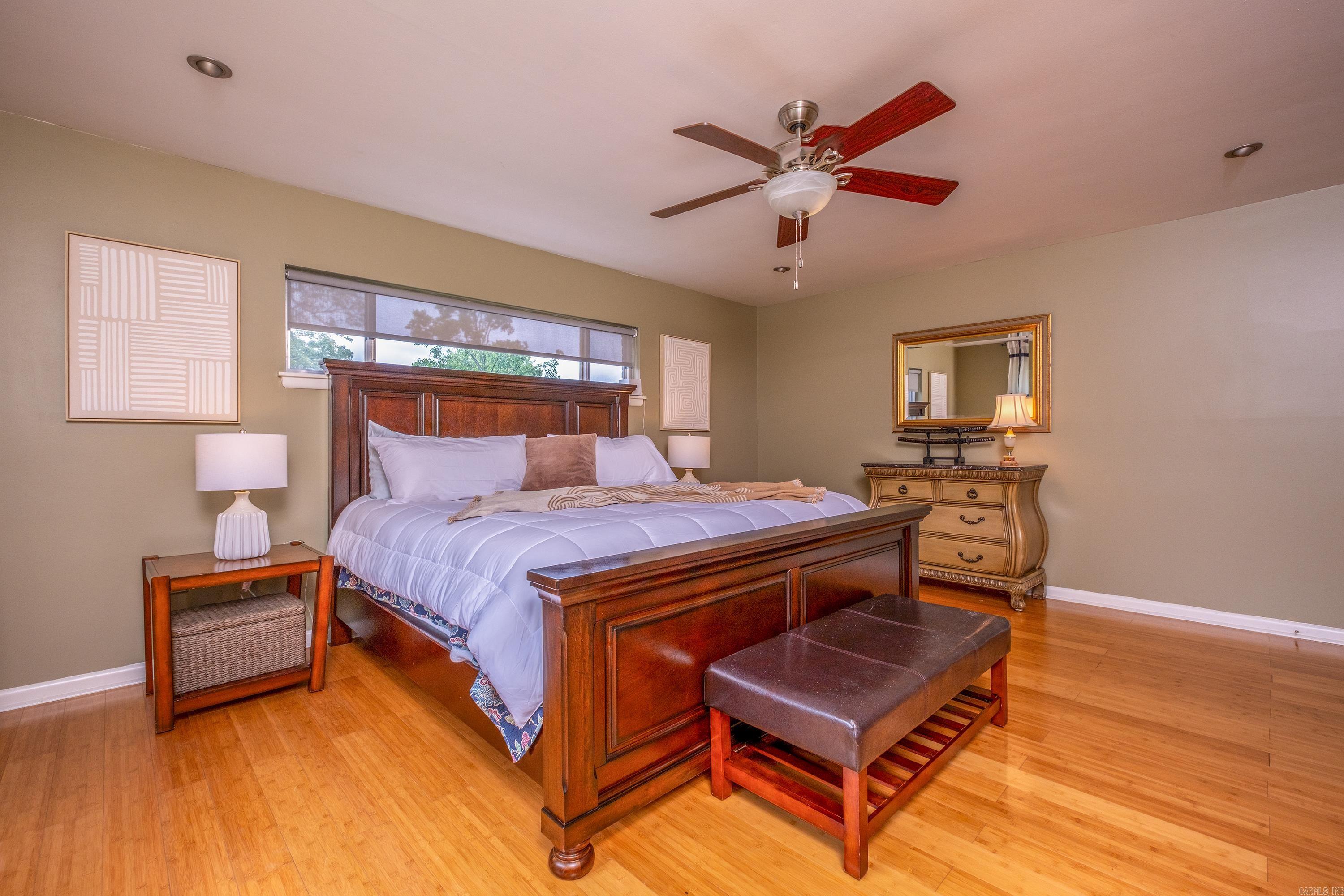 PLAZA HEIGHTS - Residential