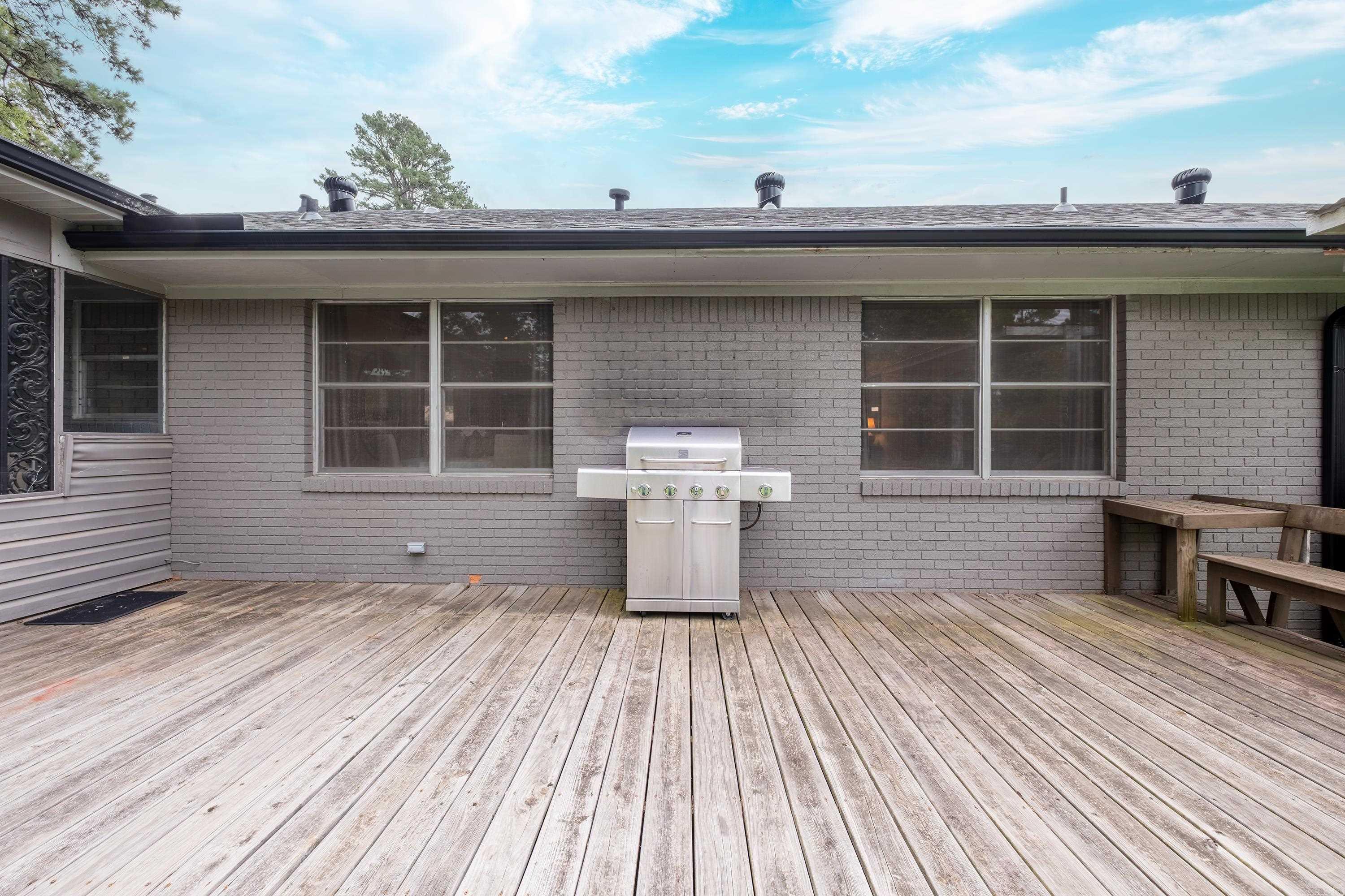 PLAZA HEIGHTS - Residential