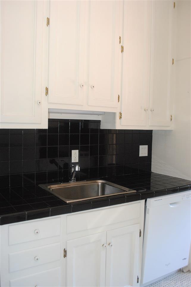 Sheppard Place - Residential Lease