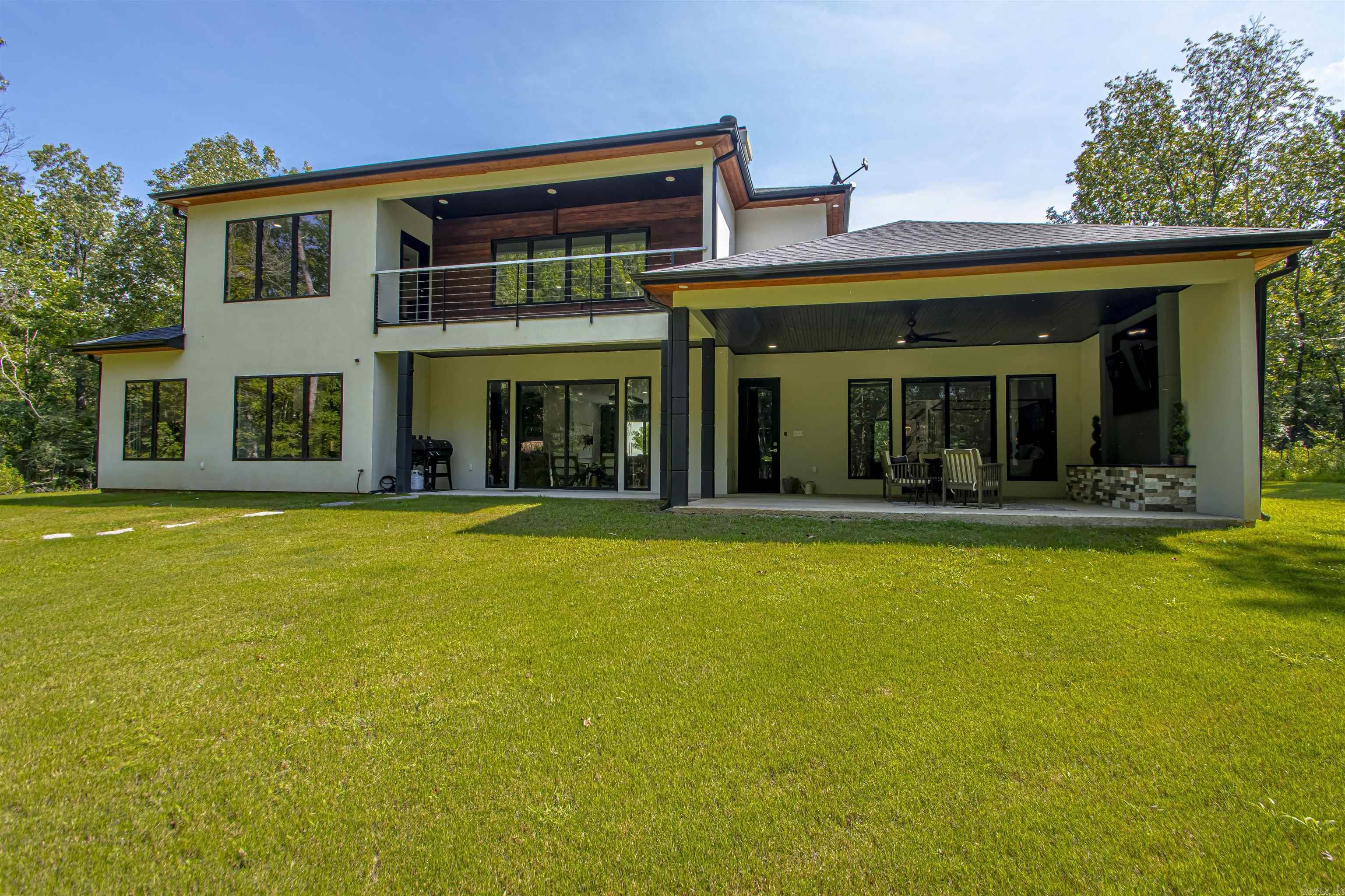 Metes & Bounds - Residential