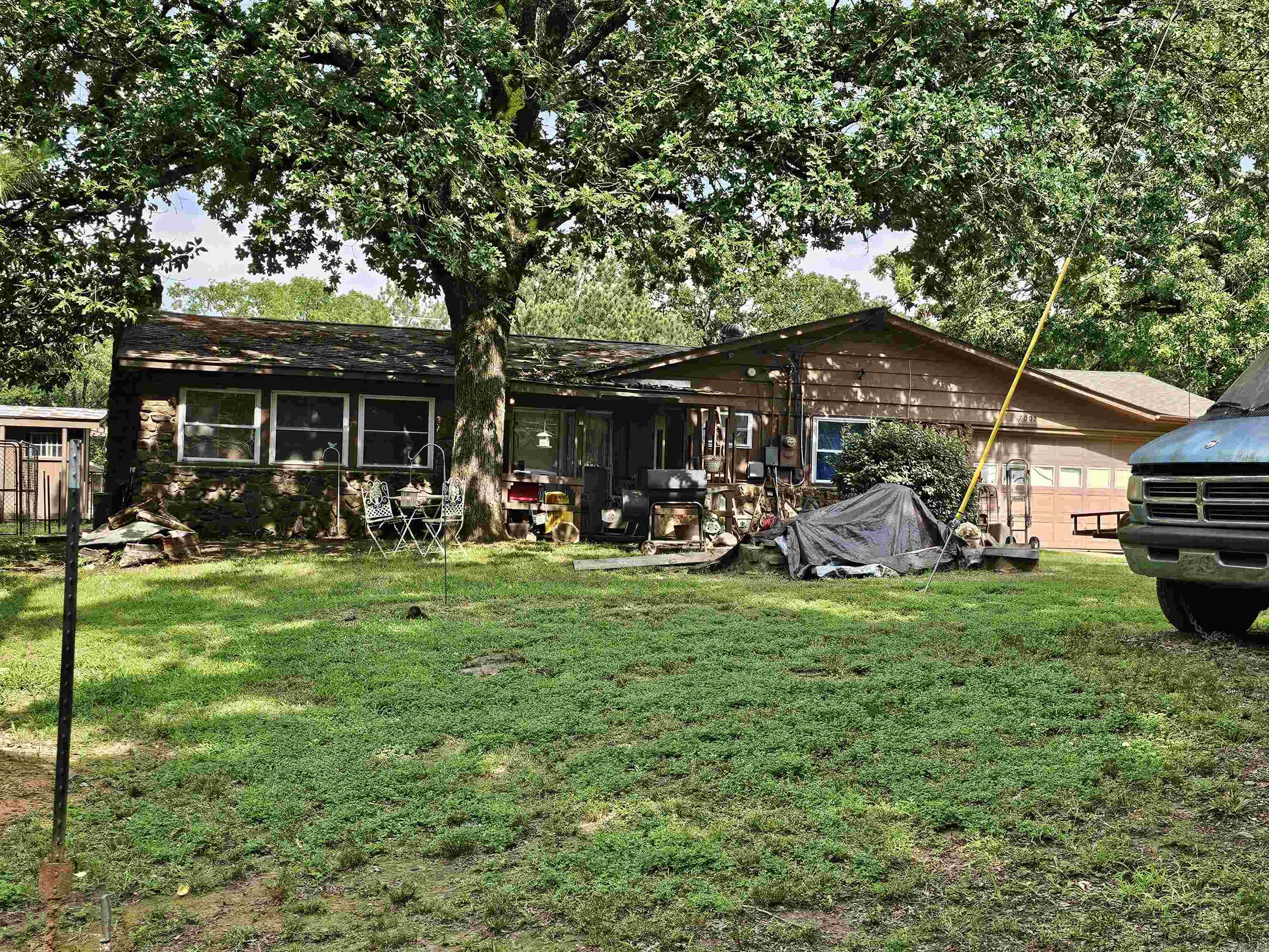 Metes & Bounds - Residential Income