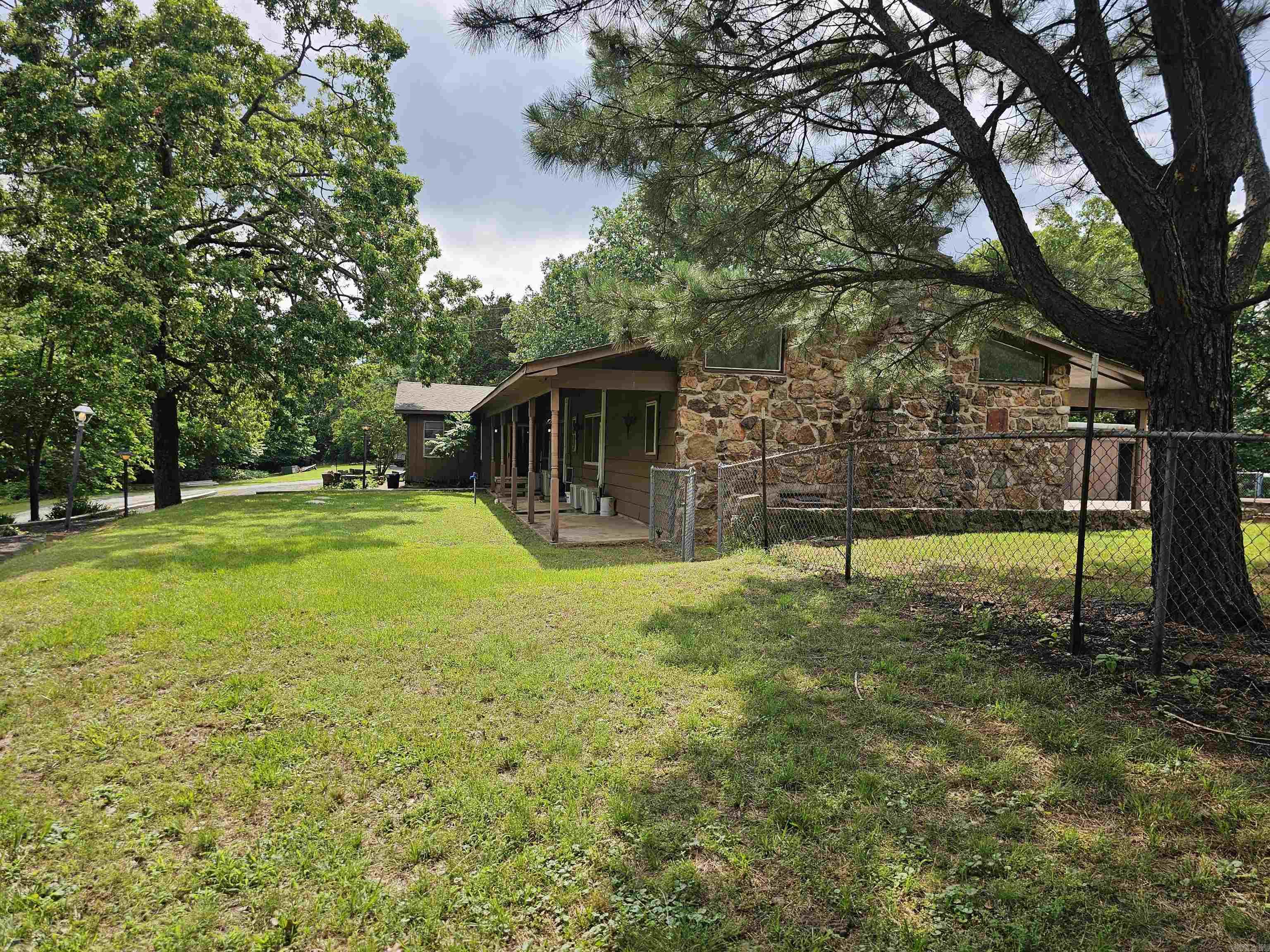 Metes & Bounds - Residential Income