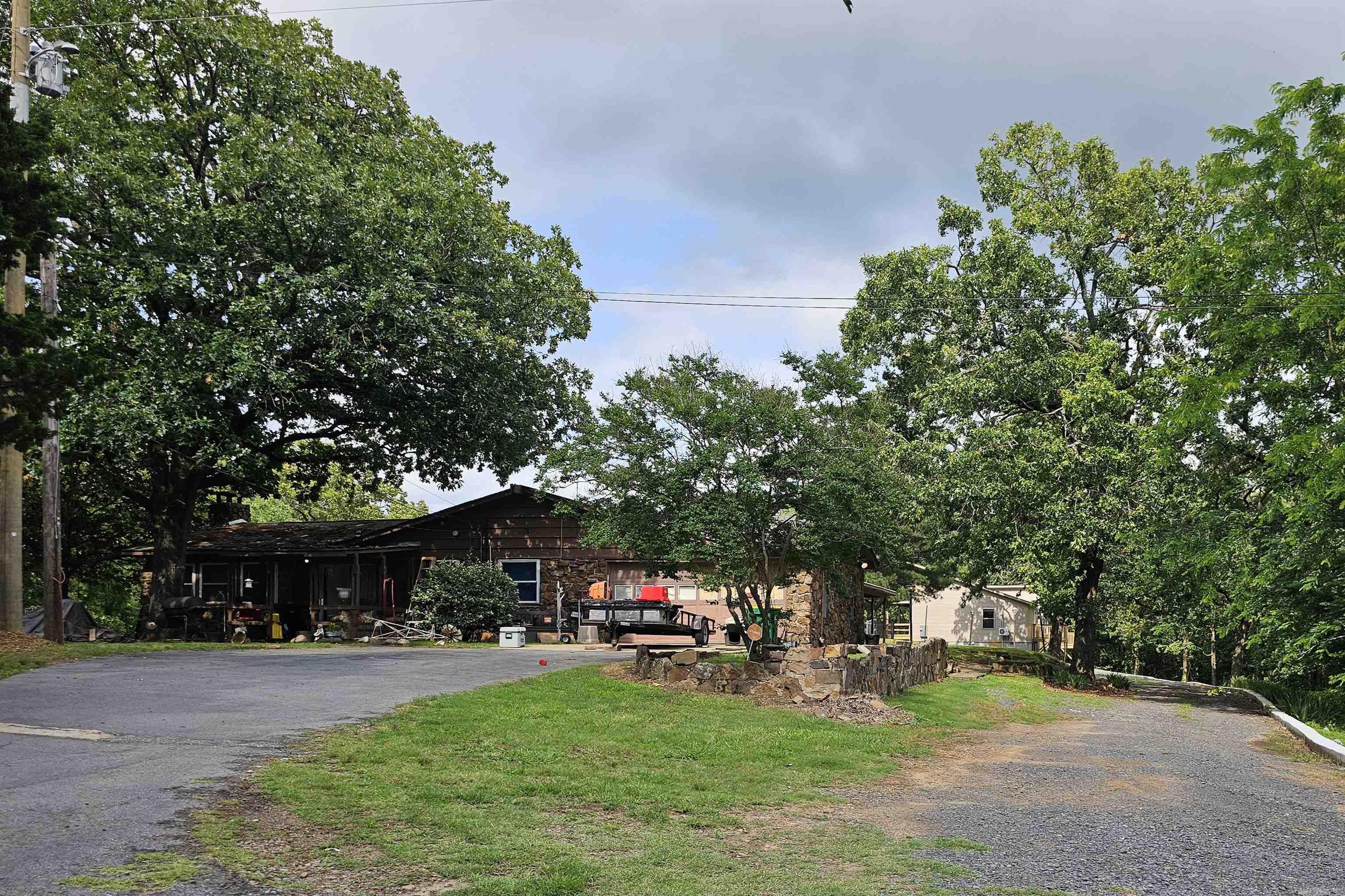 Metes & Bounds - Residential Income