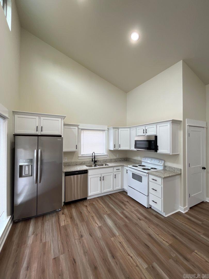 Metes & Bounds - Residential Income