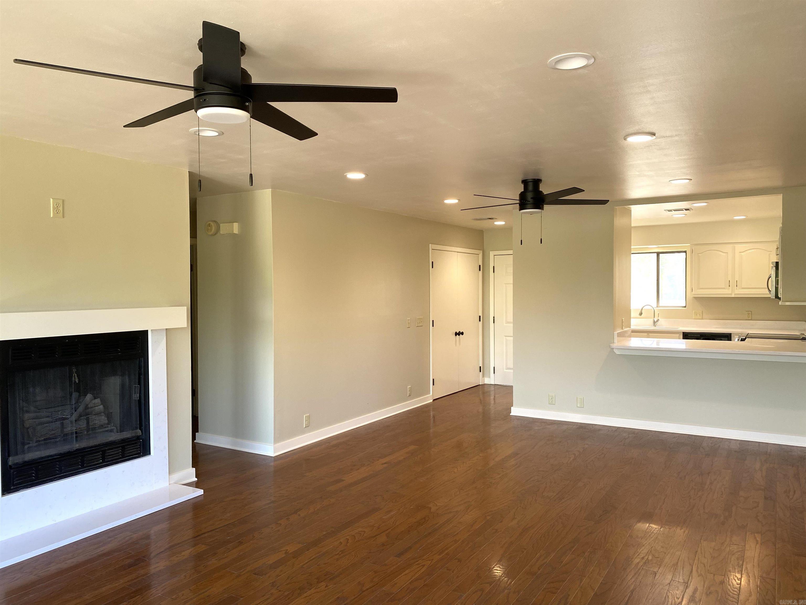 EAST OF EDEN COVE (H.P.R.) - Residential