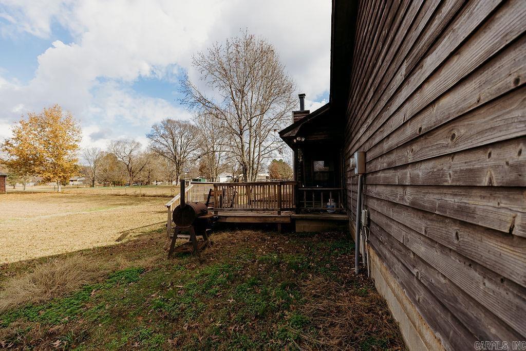 CREEKSIDE COUNTRY - Residential