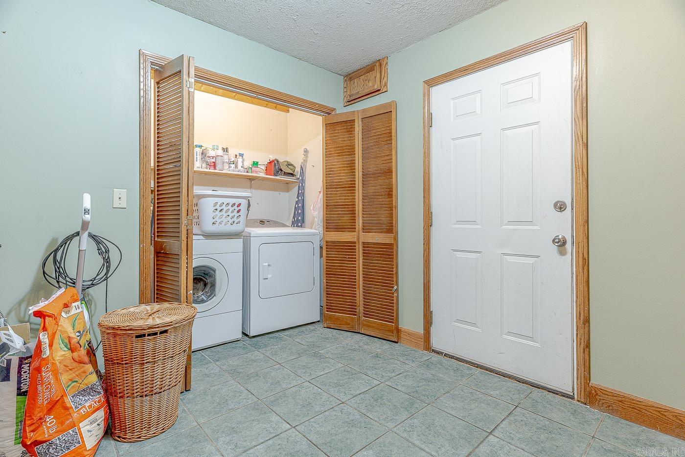 CHOCTAW SECOND - Residential