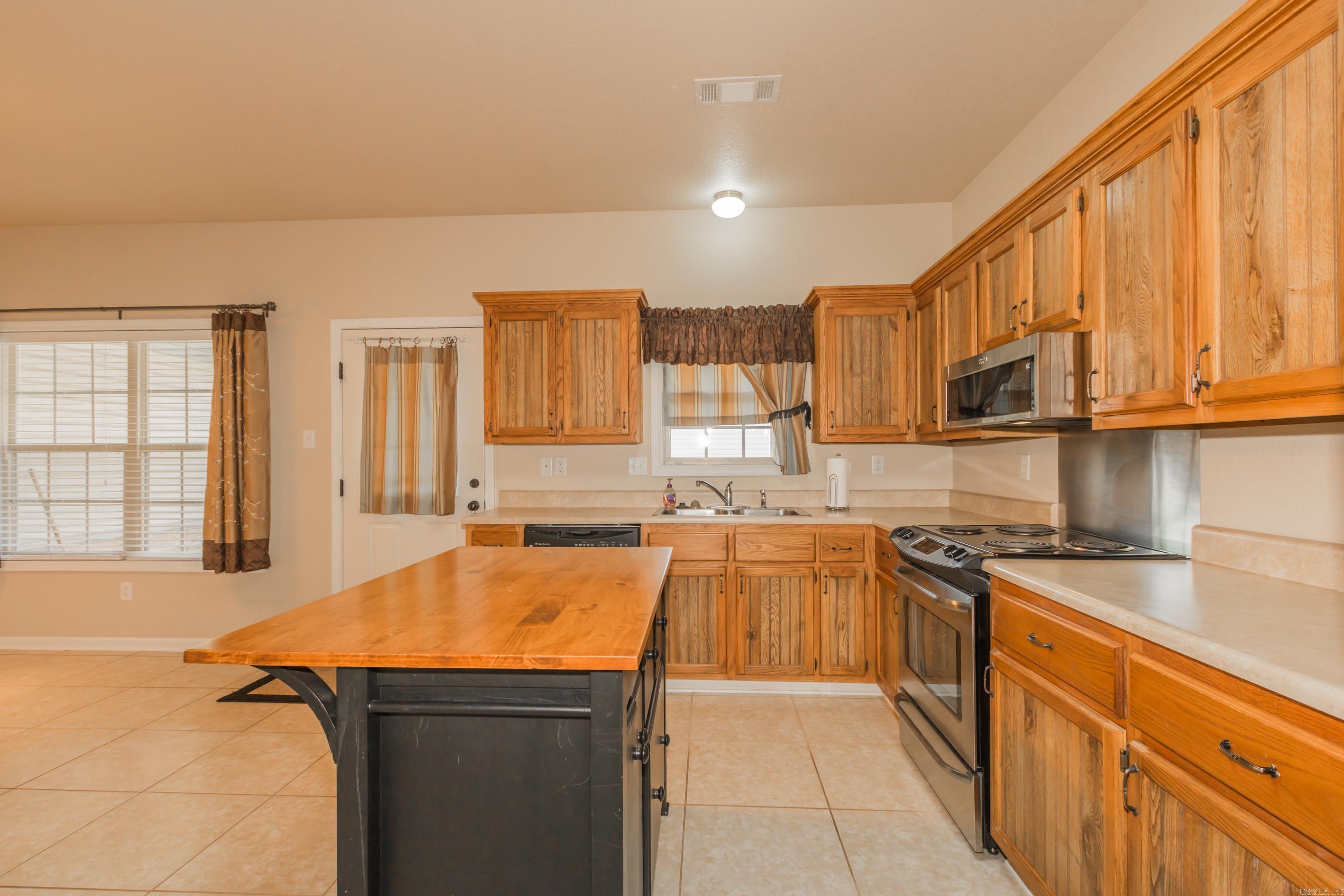 BEEBE OUTLOTS - Residential