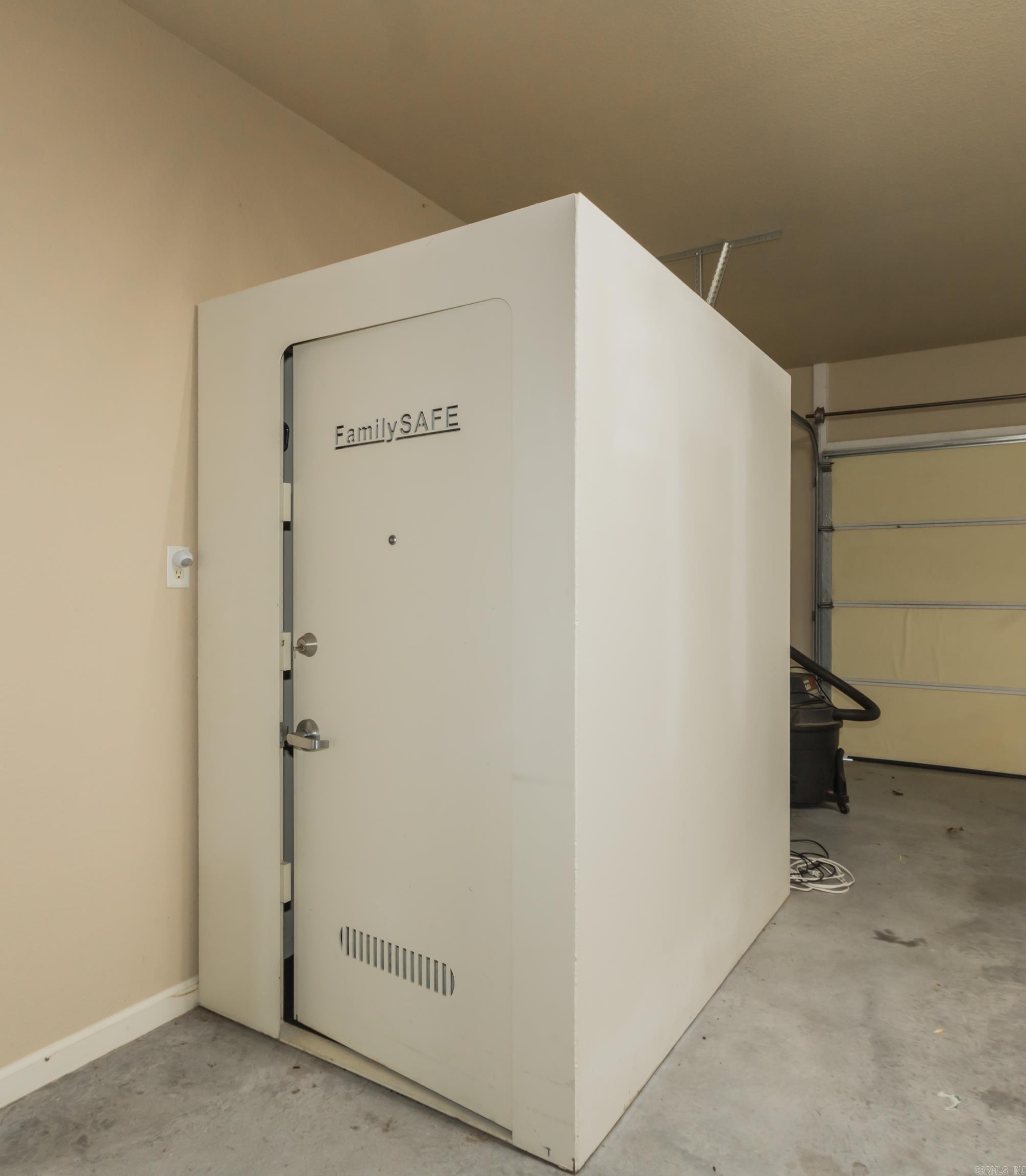 BEEBE OUTLOTS - Residential