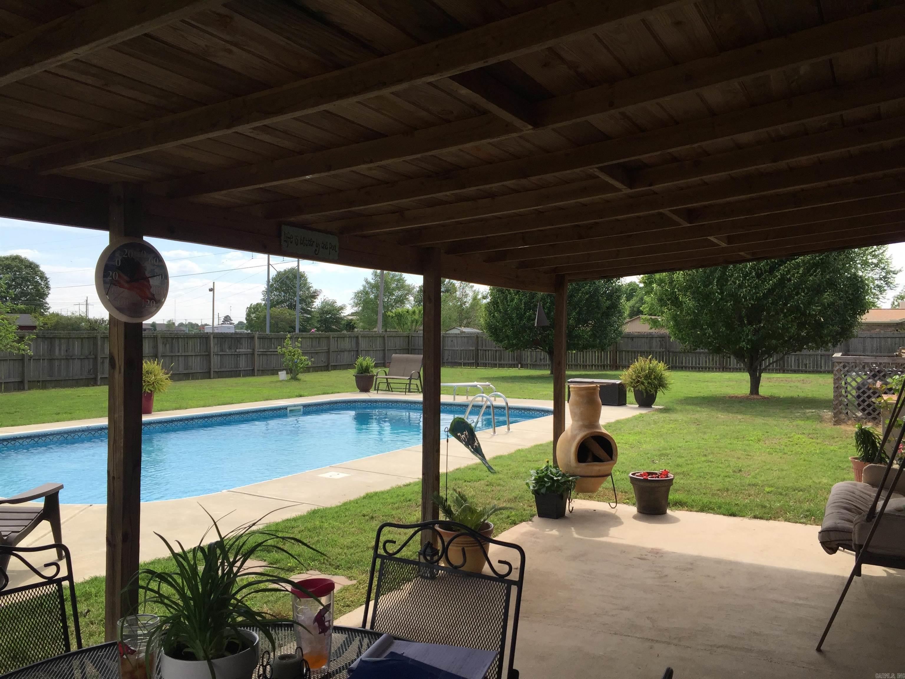 Pennys Mcccken - Residential