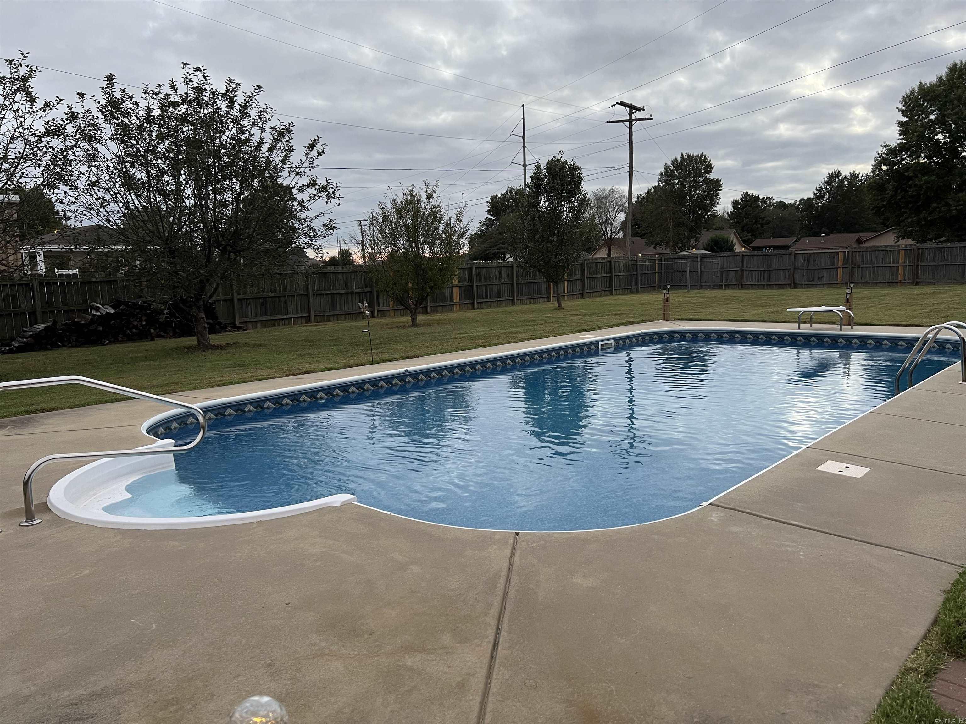 Pennys Mcccken - Residential