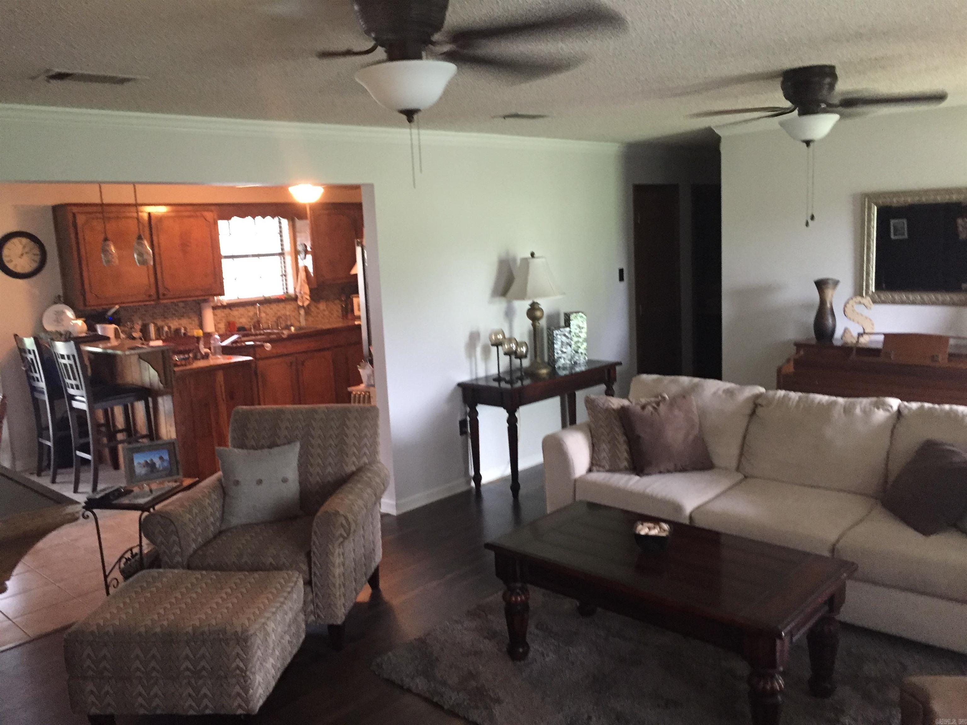 Pennys Mcccken - Residential