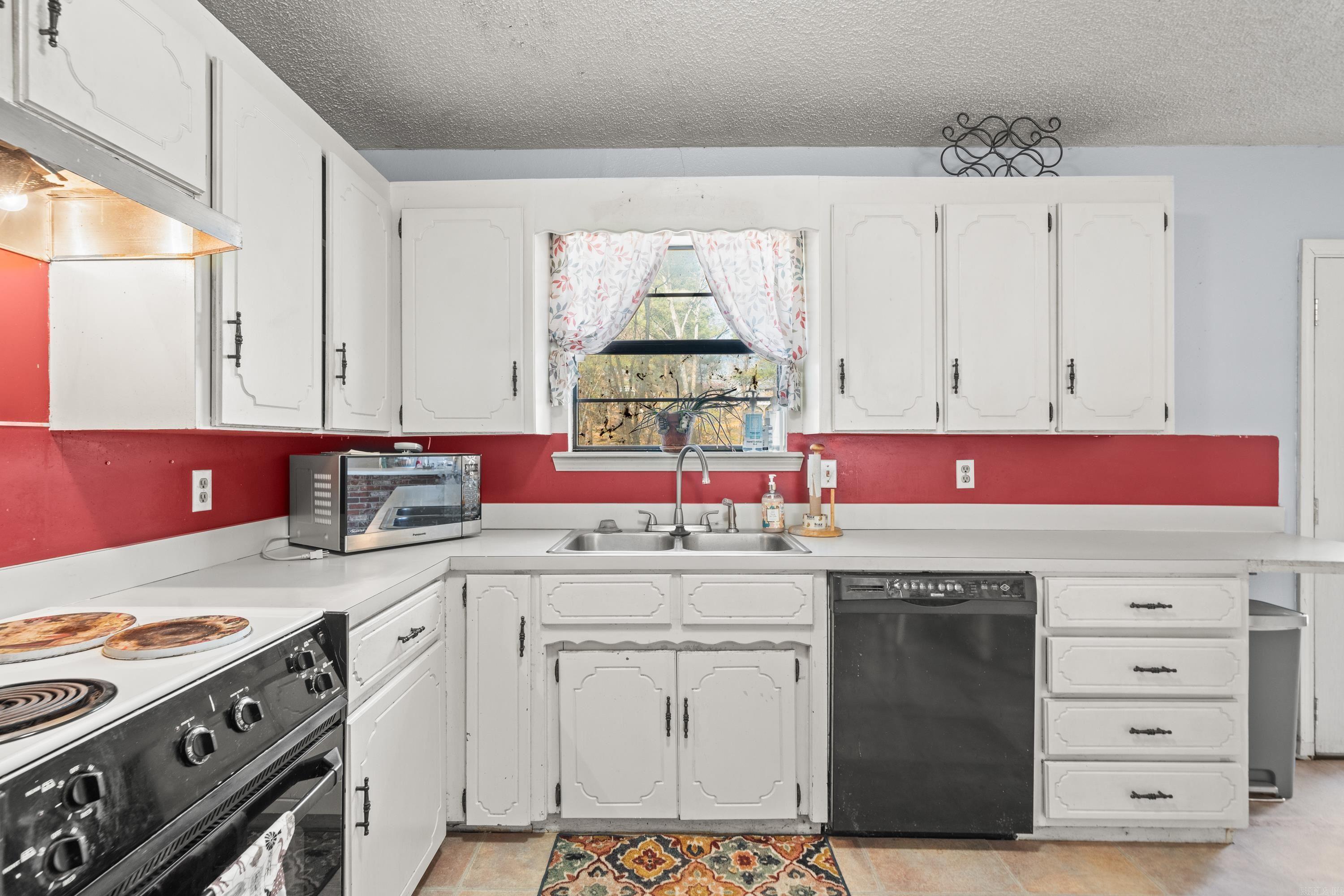 CHAPPELL HILL RESURVEY - Residential