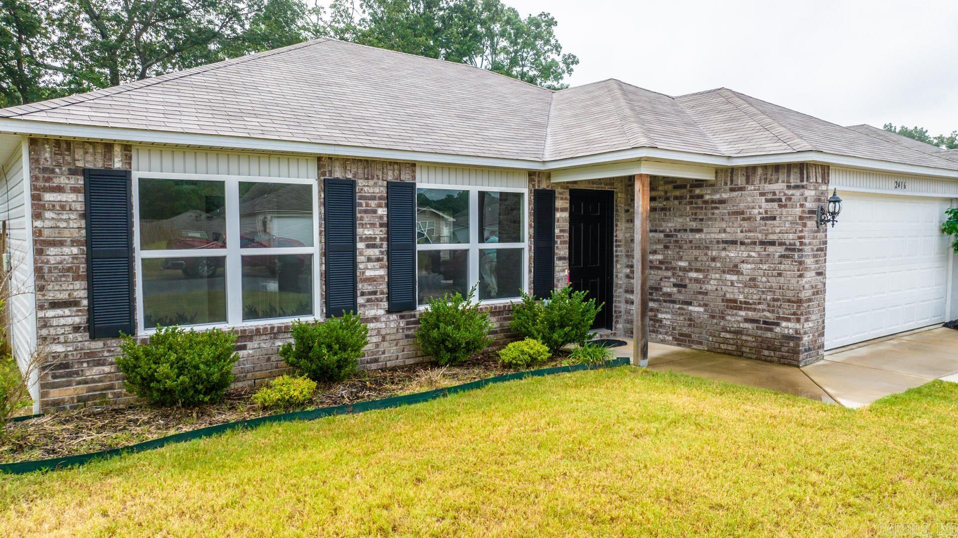 Vivian Heights - Residential